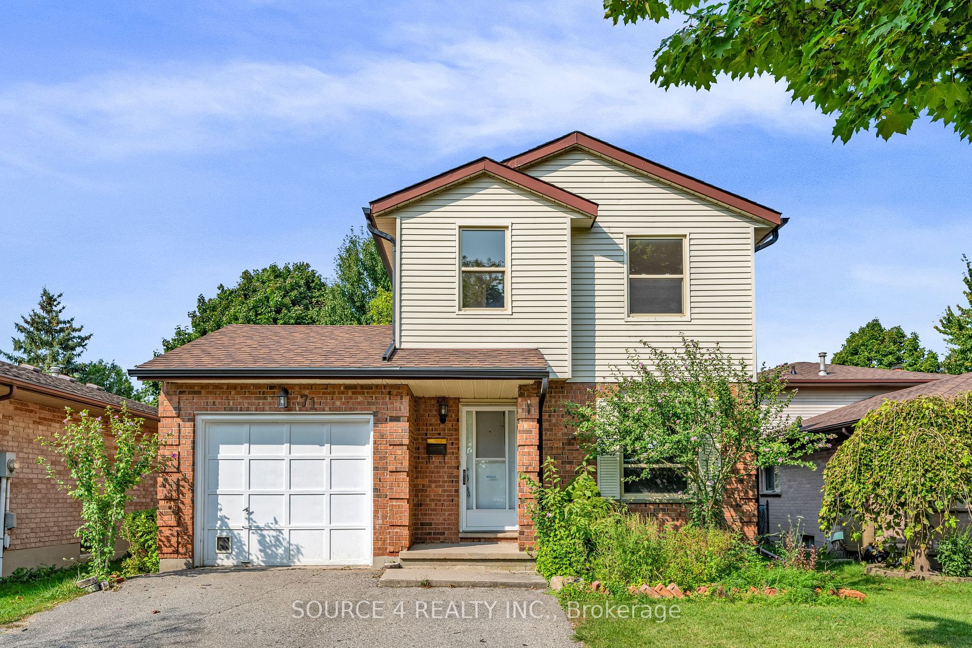 71 Clara Cres Property Photo
