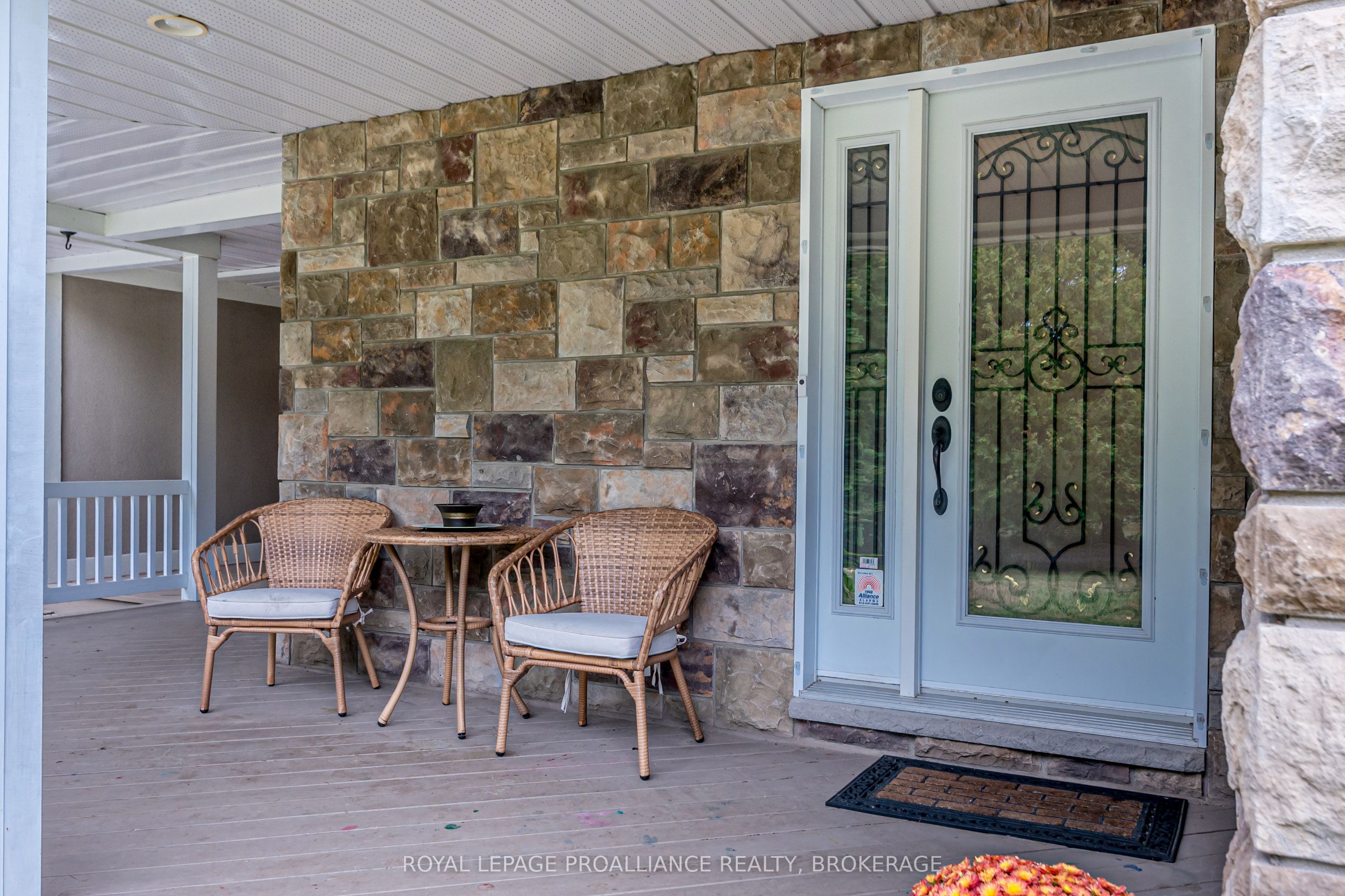 1800 Radage Road Property Photo 3