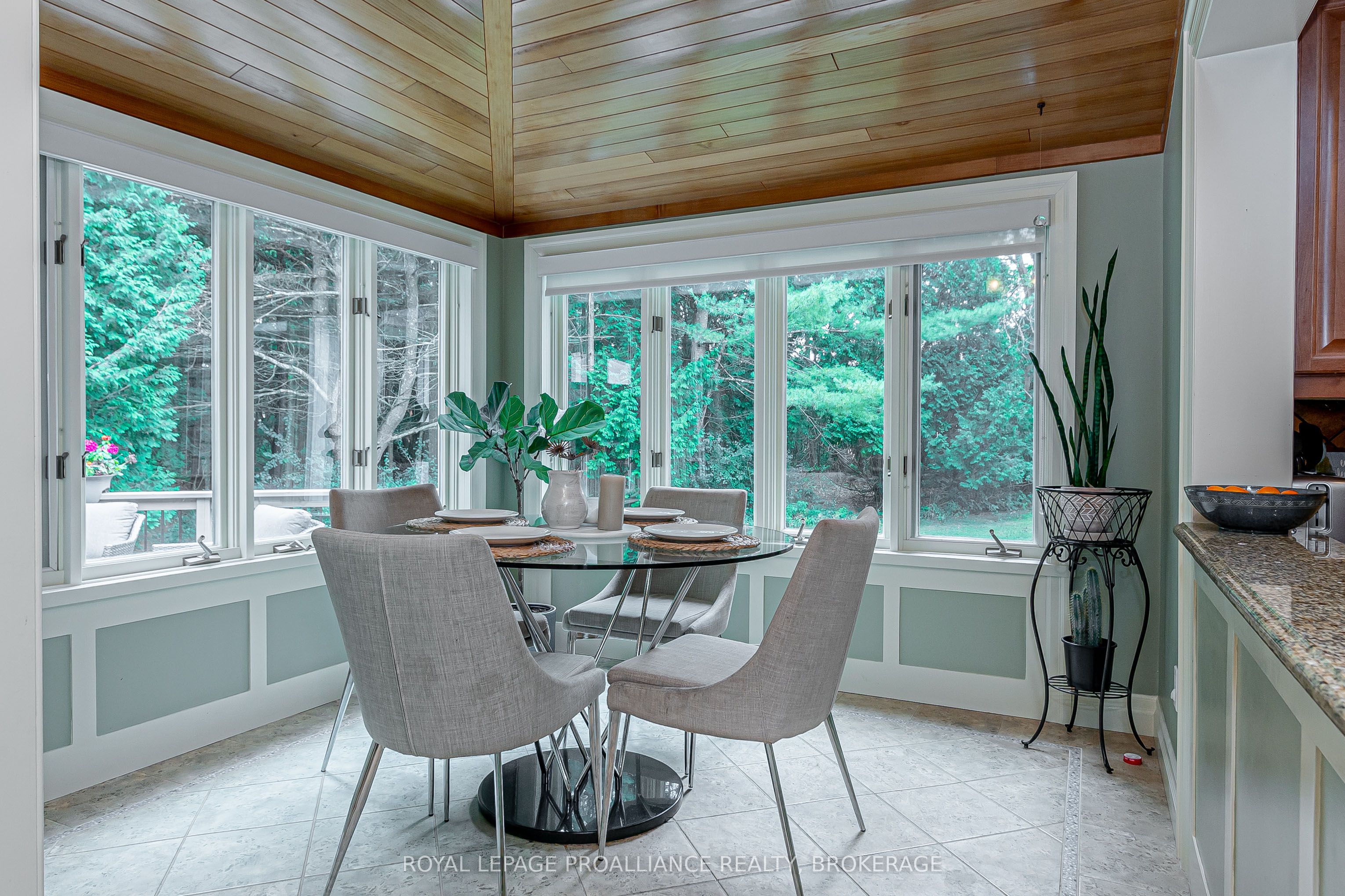 1800 Radage Road Property Photo 12