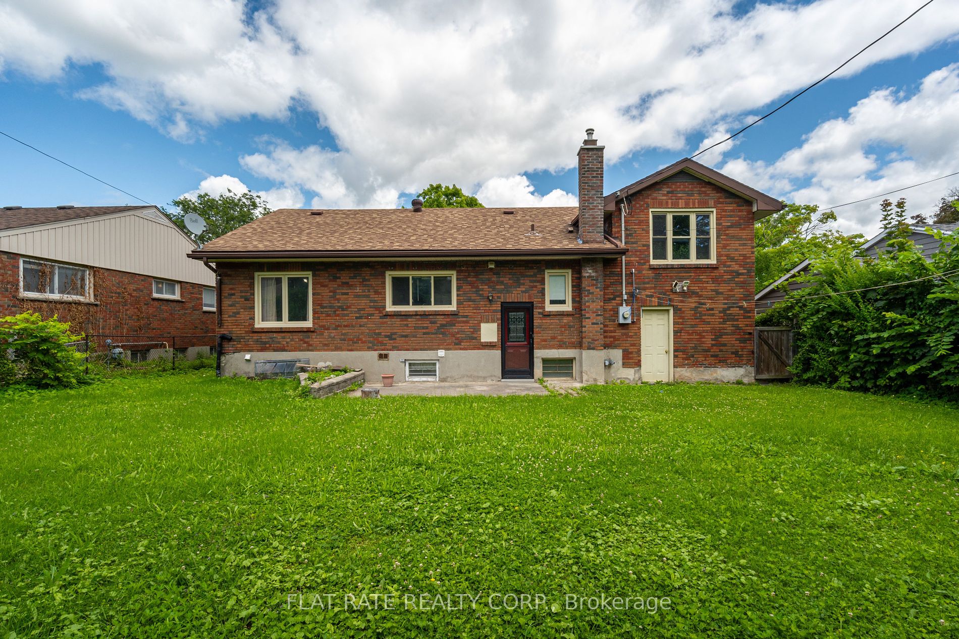 1487 Fairmount Blvd Property Photo 11