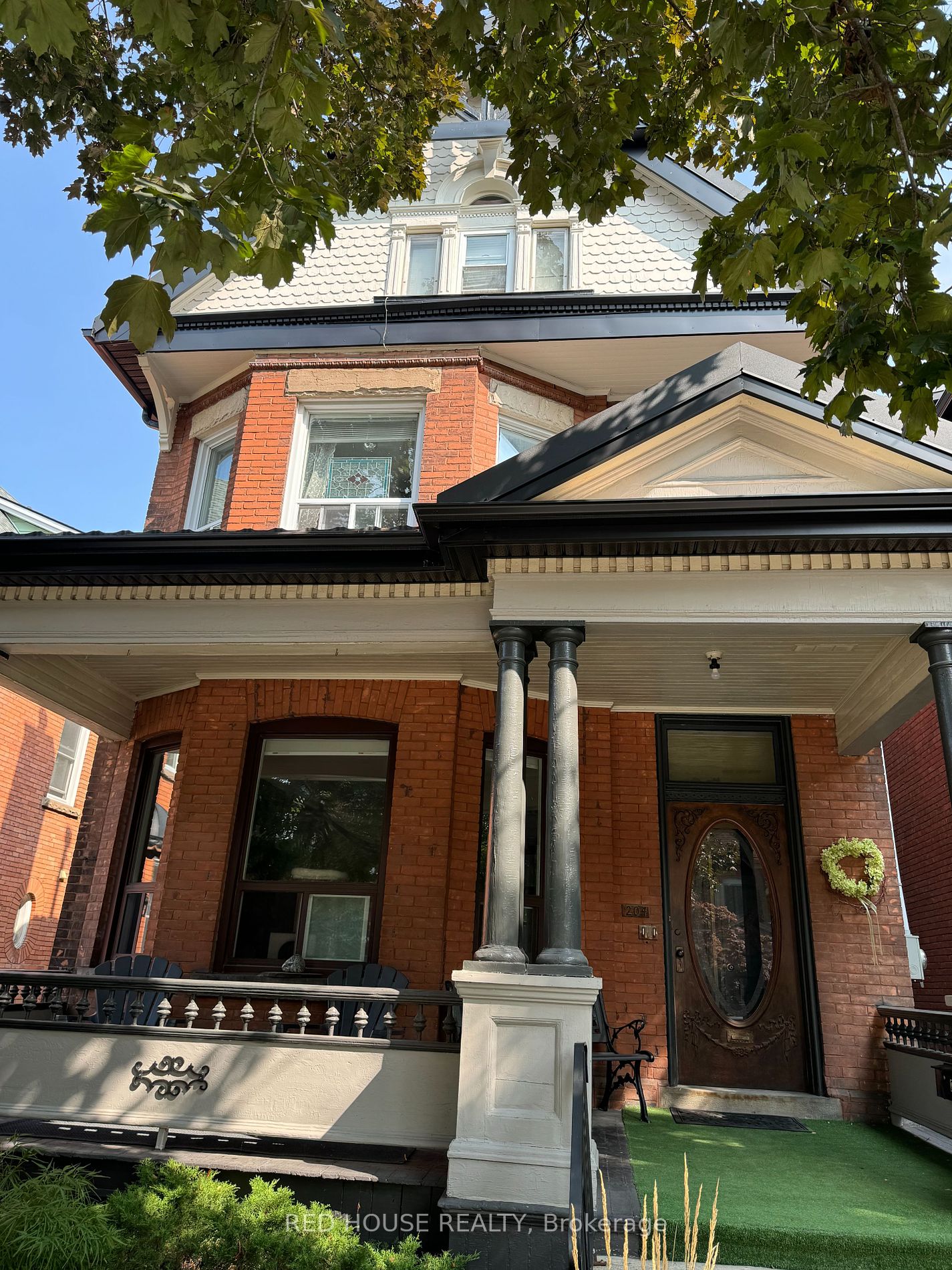 204 Herkimer St Property Photo