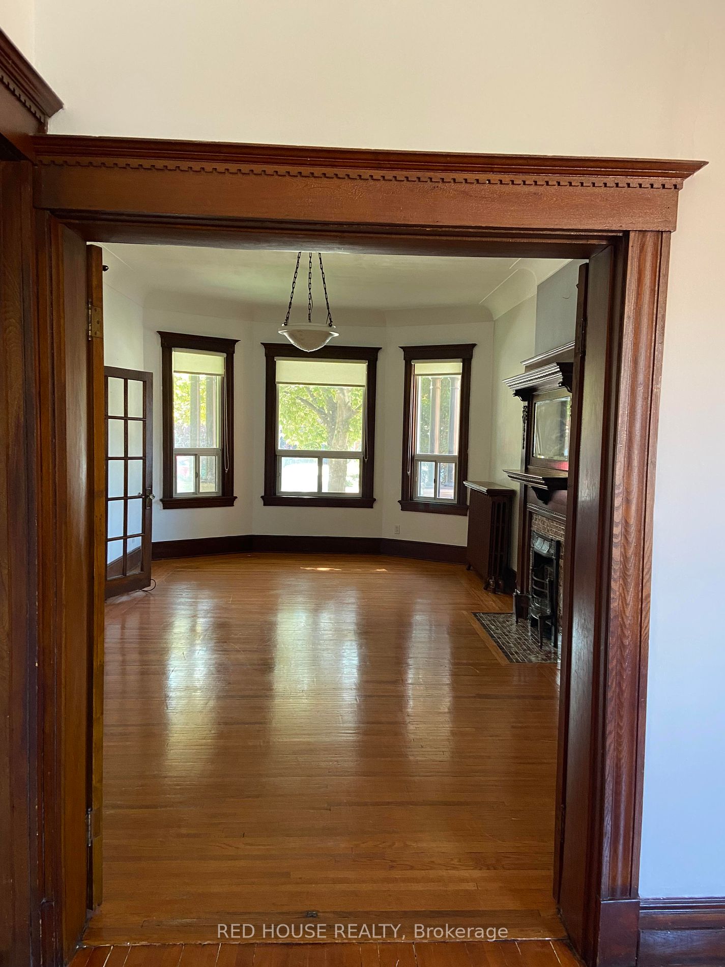 204 Herkimer St Property Photo 2
