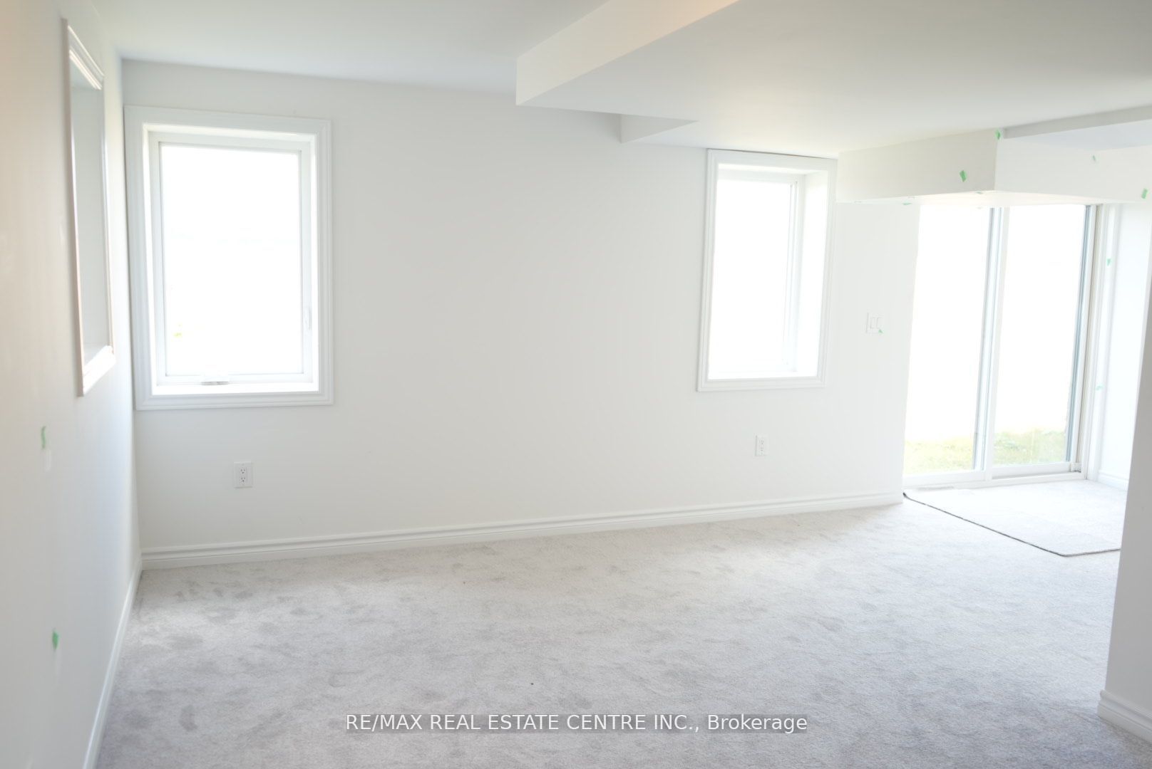 10 Mackenzie St Property Photo 31