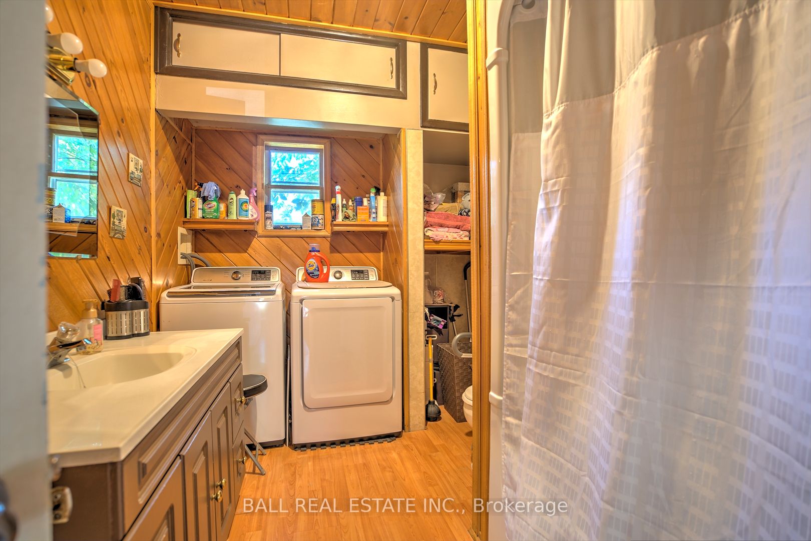 24 Sunnyside Street Property Photo 11