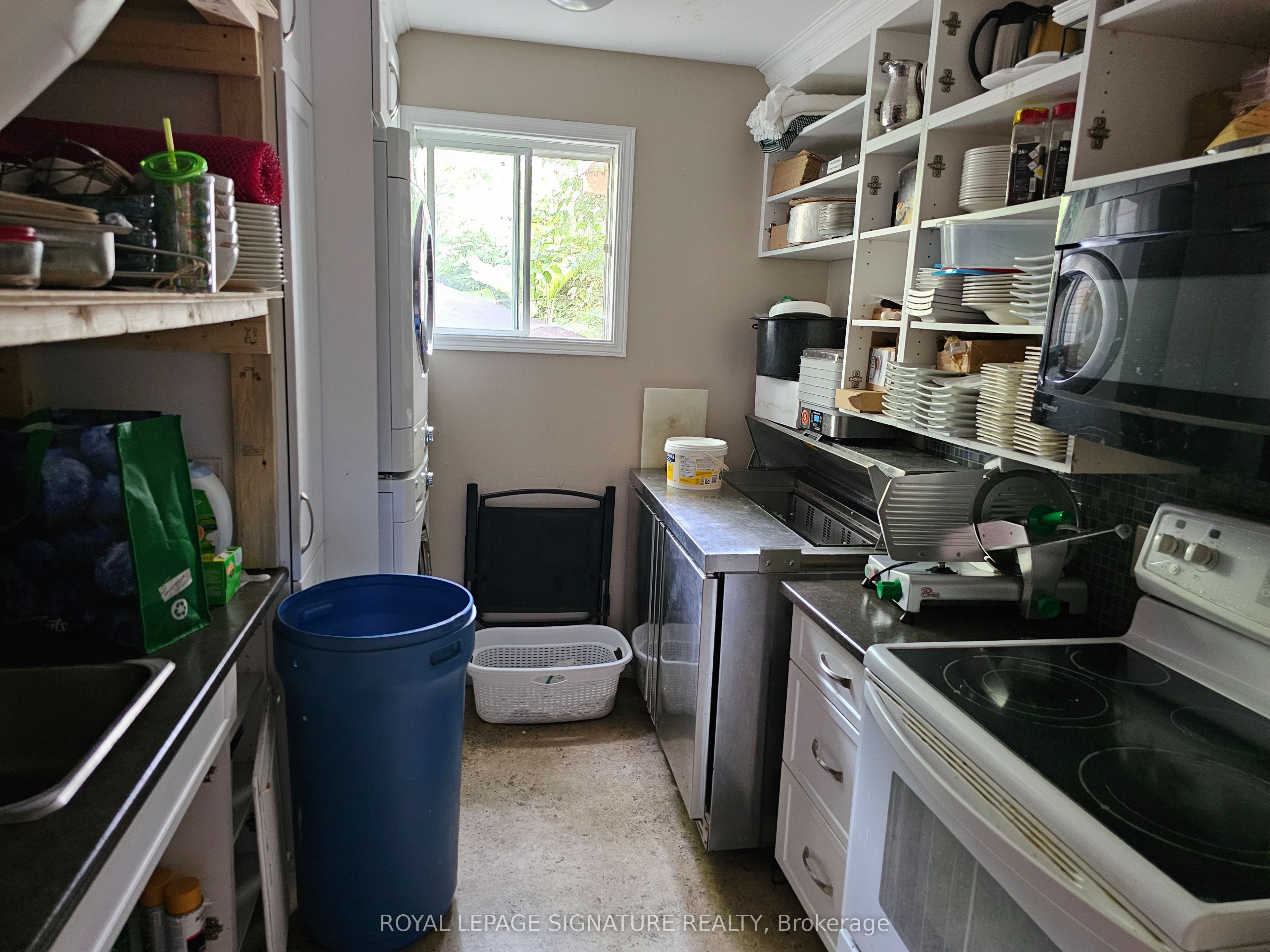 392 Main Street Property Photo 15