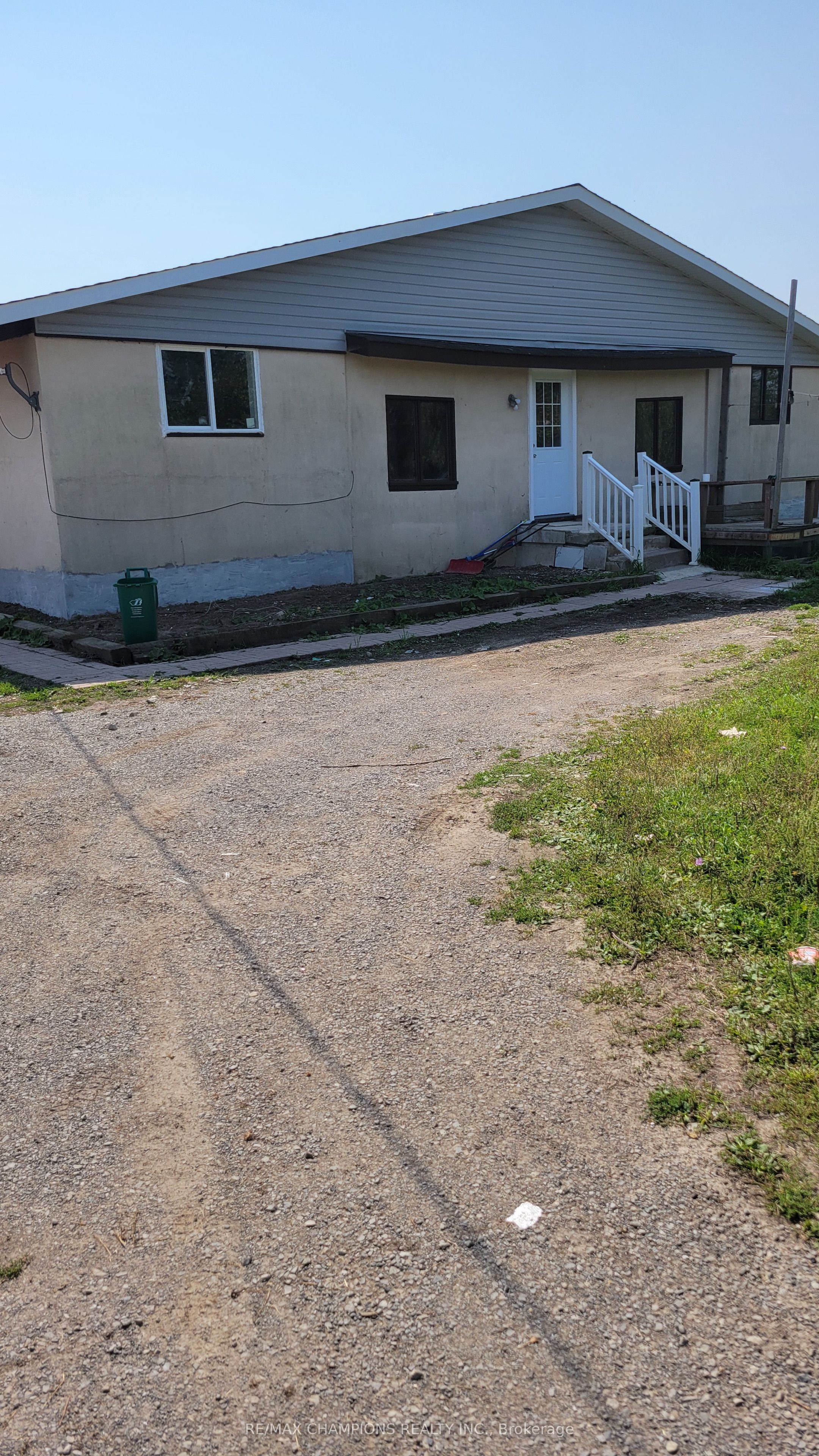4649 Garrison Road Property Photo 2