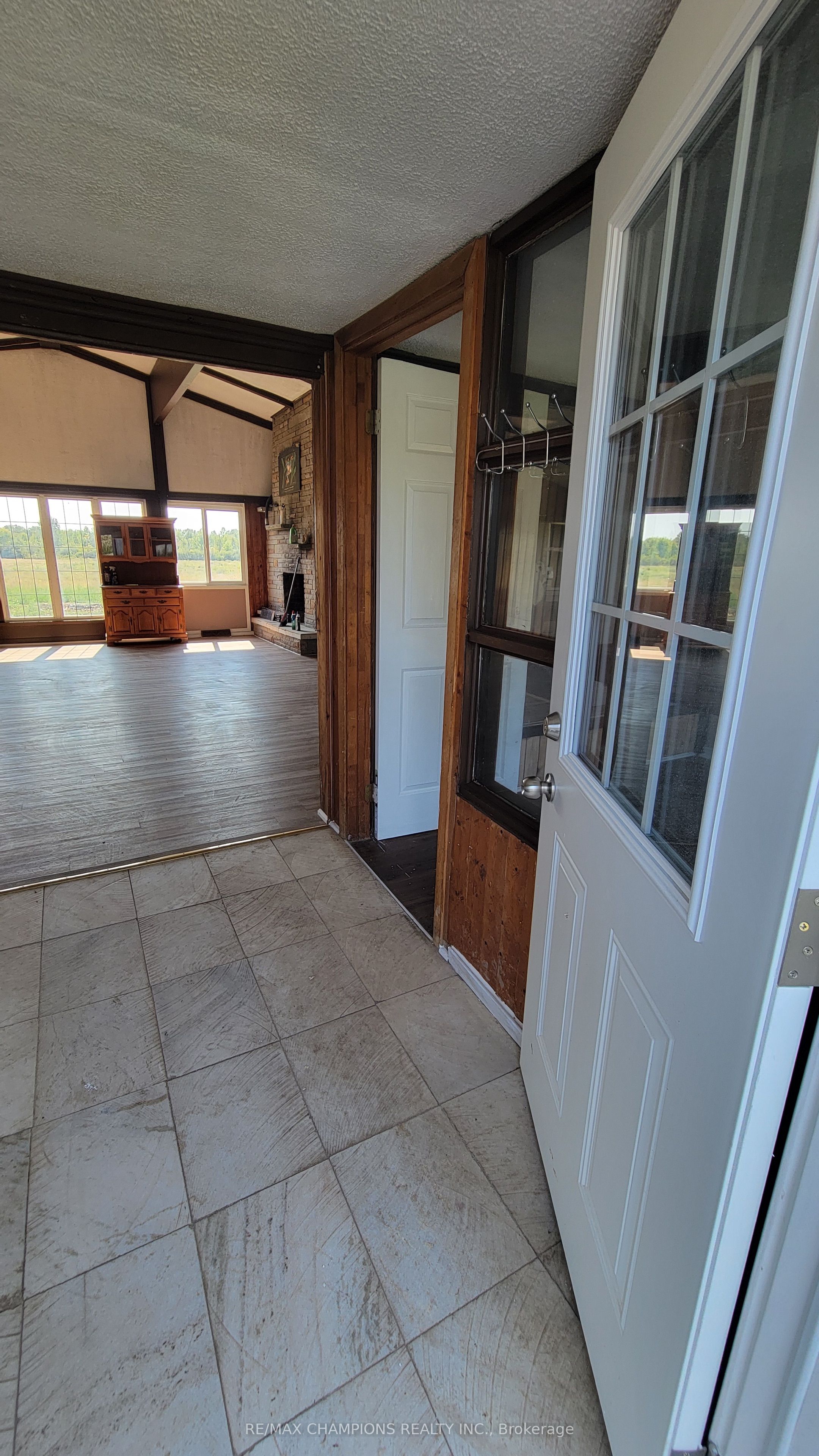 4649 Garrison Road Property Photo 6