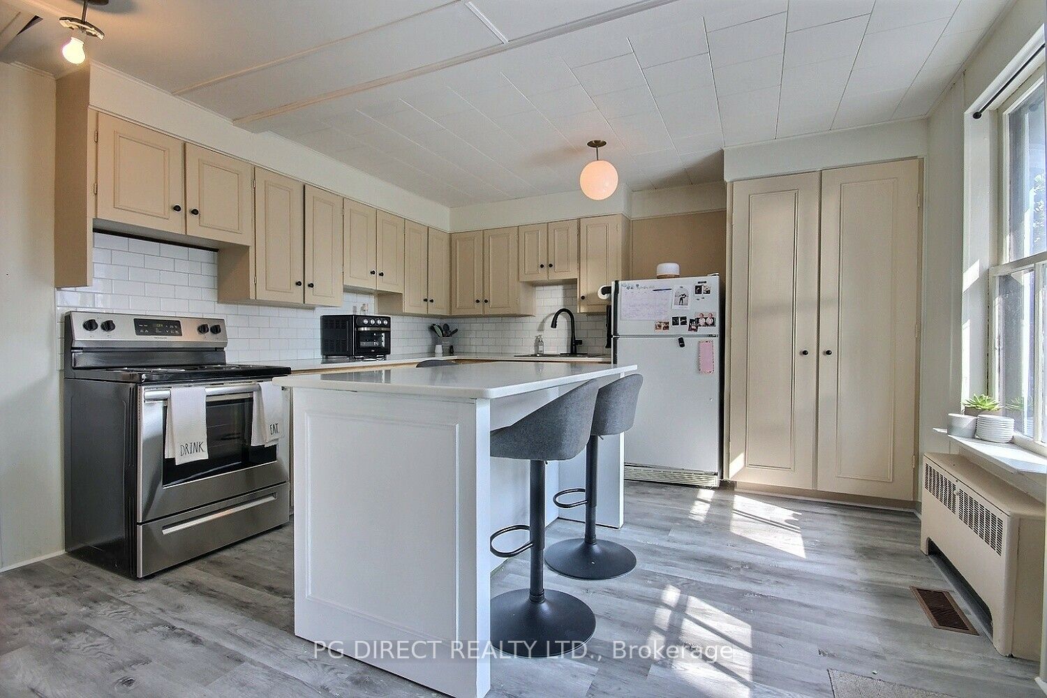 22 Mccoll Street Property Photo 3
