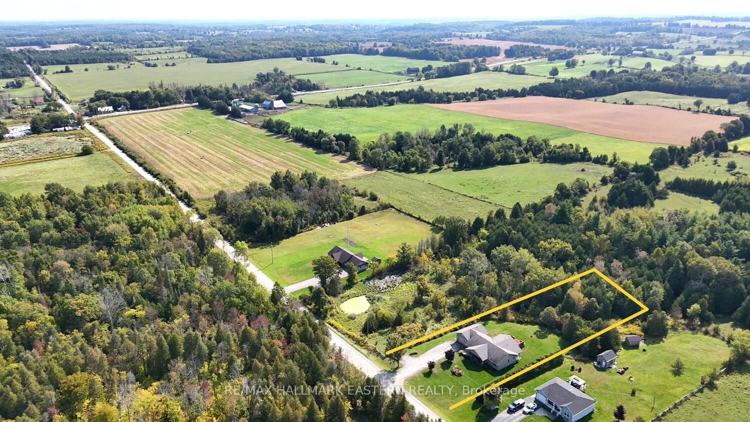 729 11th Line Property Photo 26
