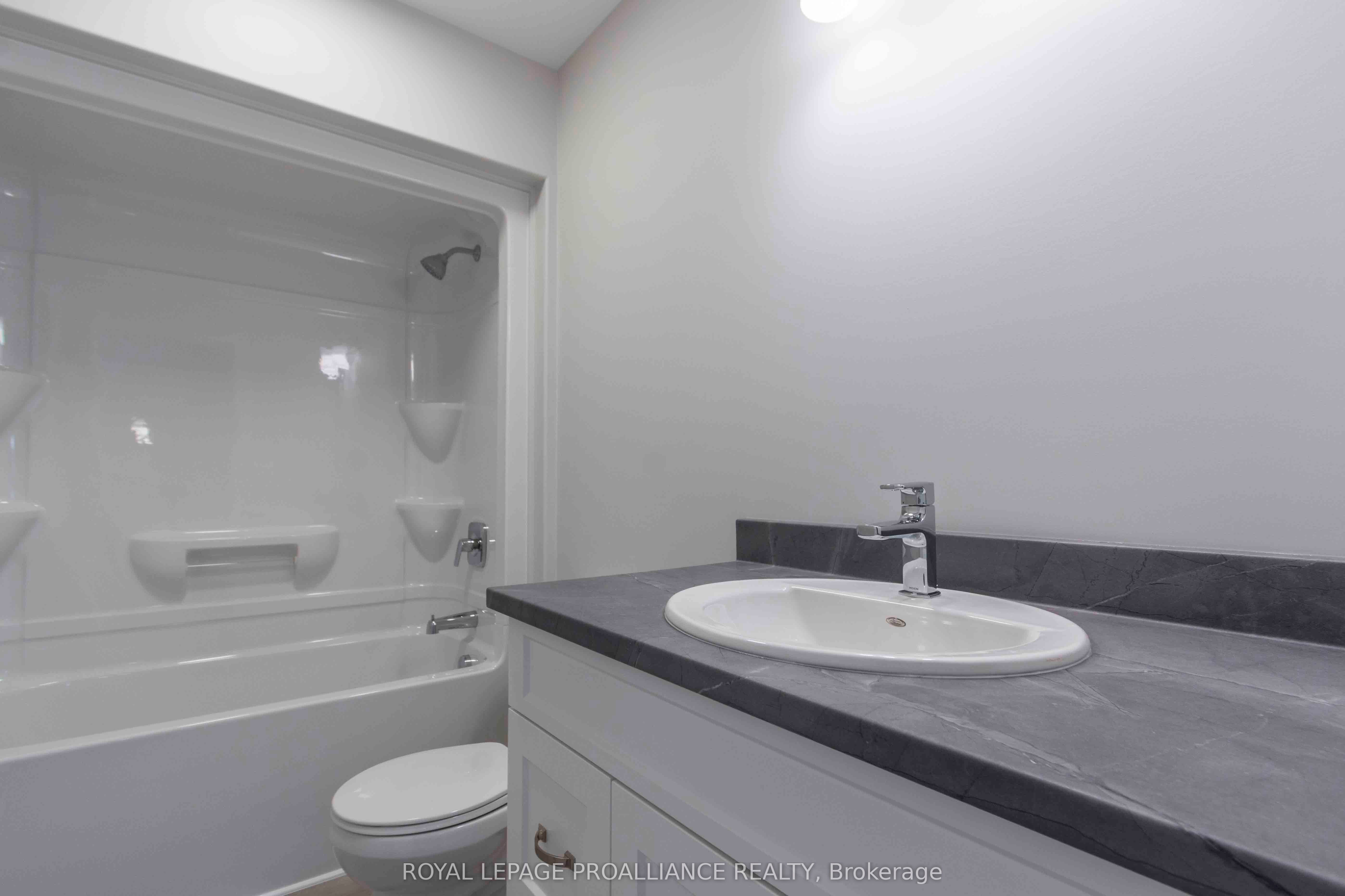 9 Clayton John Avenue Property Photo 19