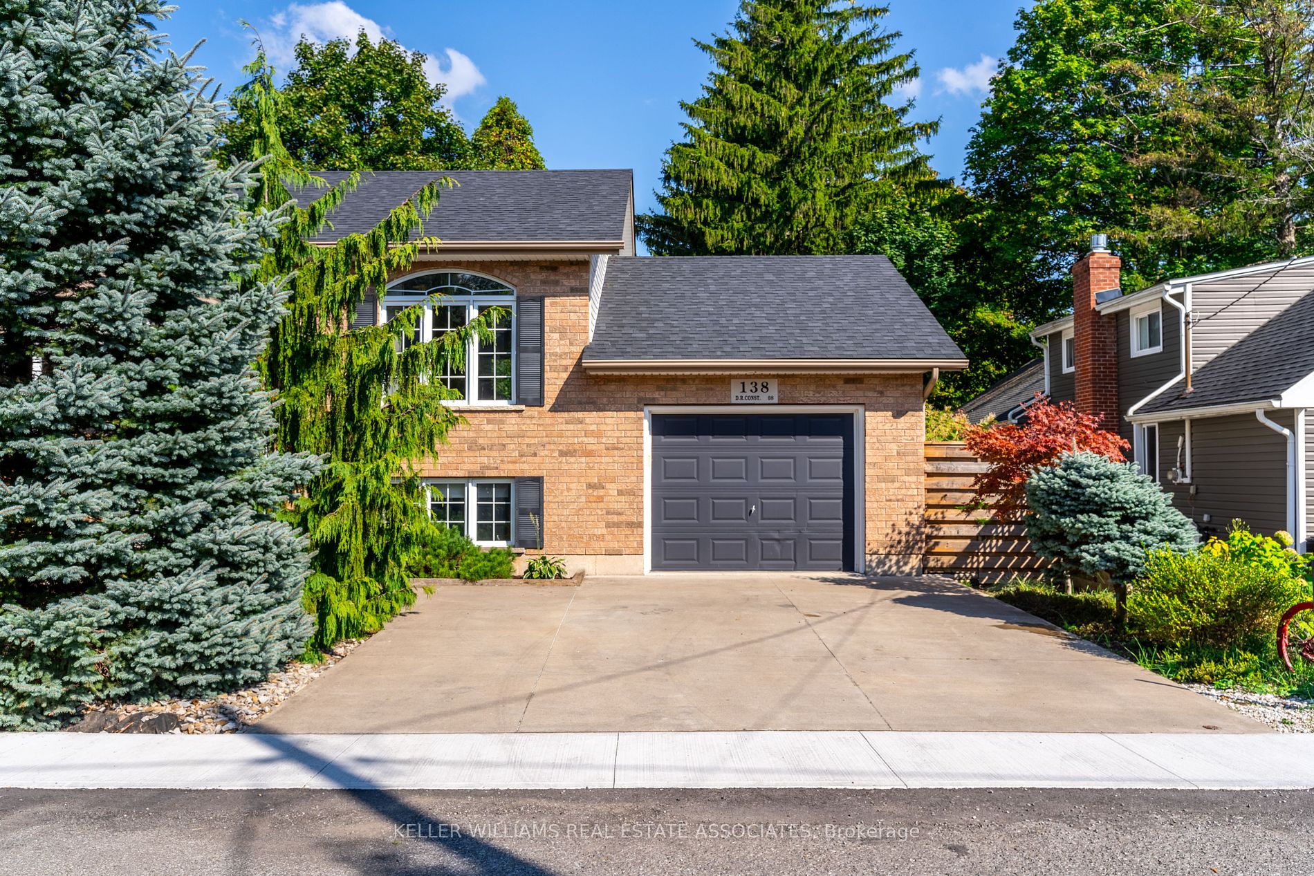 138 Belvidere Rd Property Photo