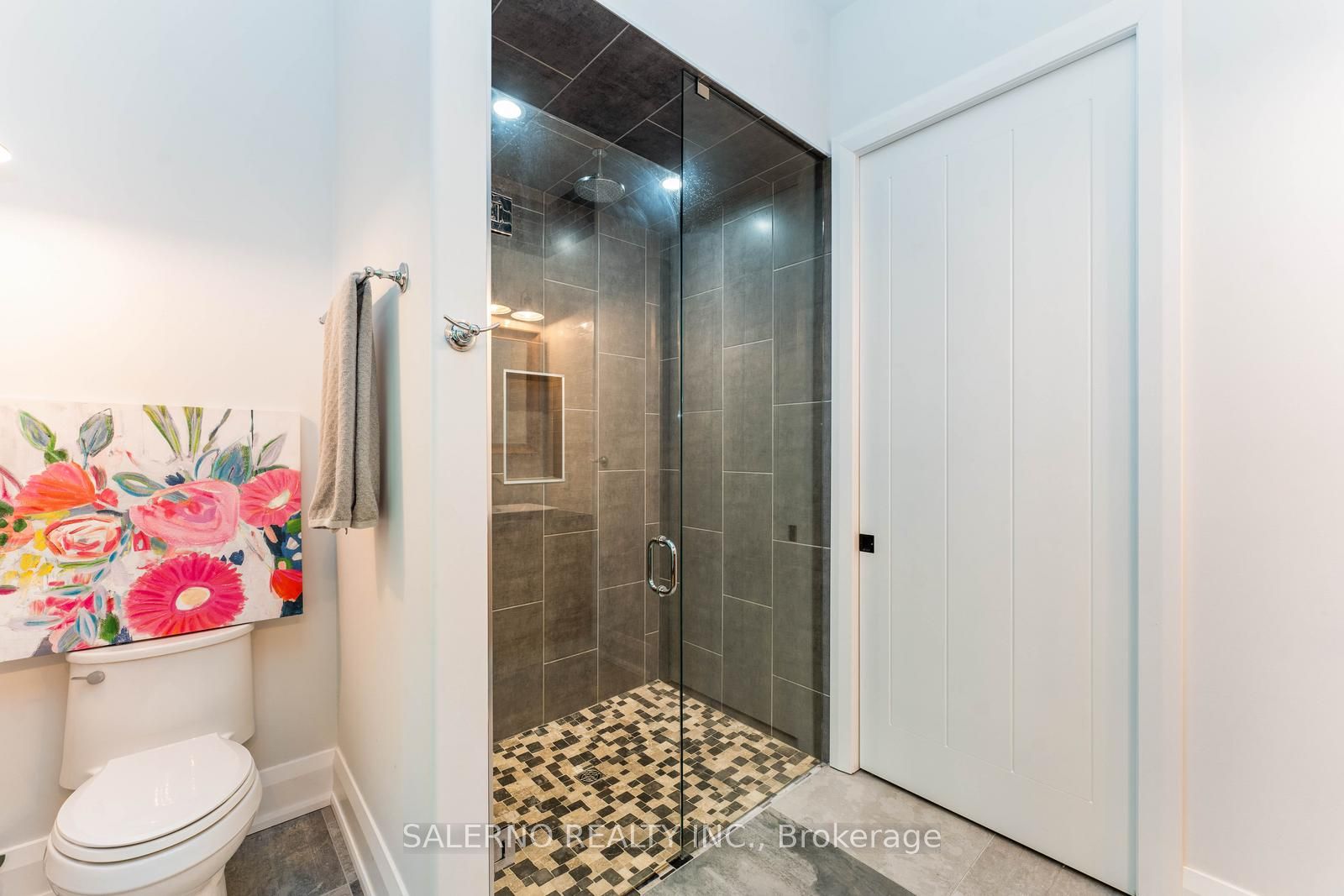 10165 Cedar Crest Rd Property Photo 20