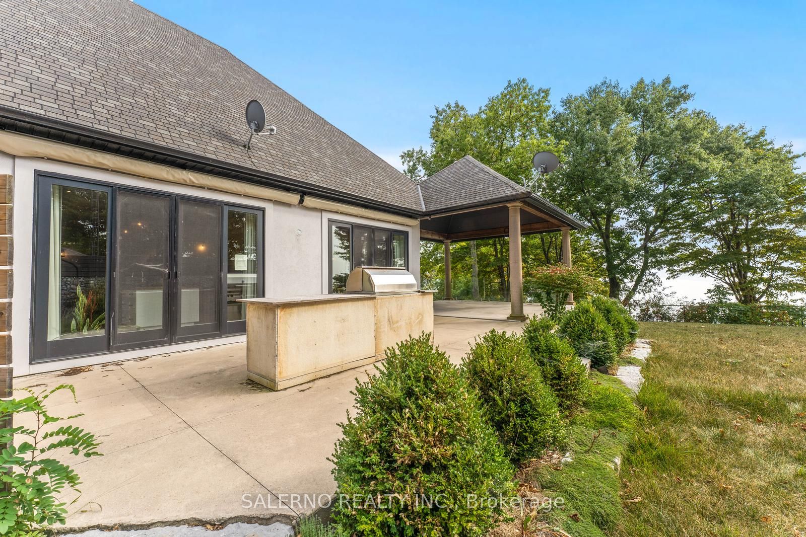 10165 Cedar Crest Rd Property Photo 27