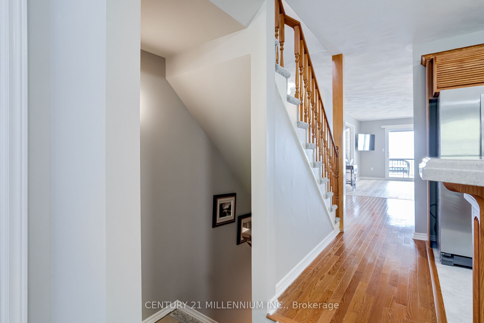 615 Nelson St W 8 Property Photo 19