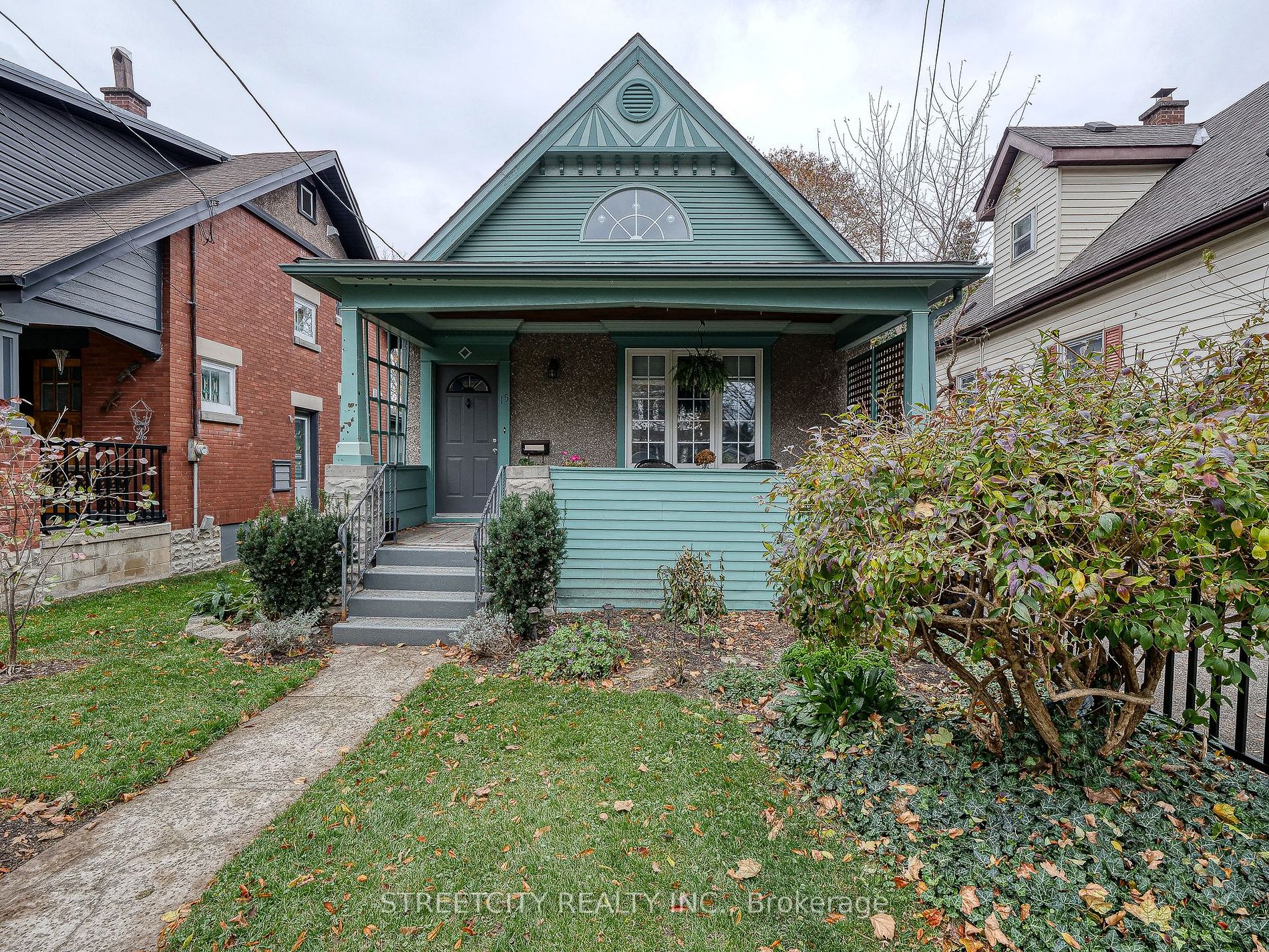 15 Southgate St Property Photo