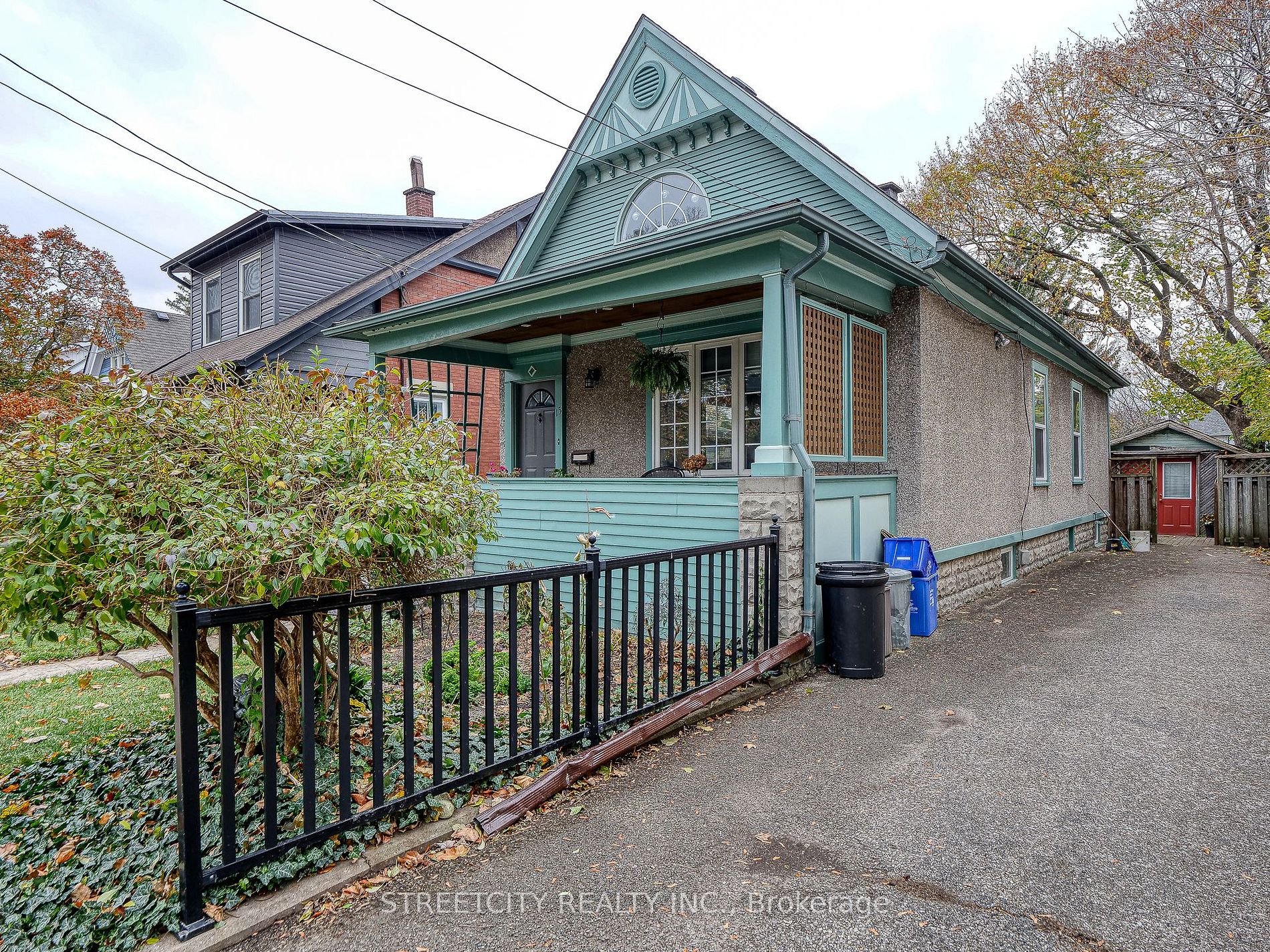 15 Southgate St Property Photo 23