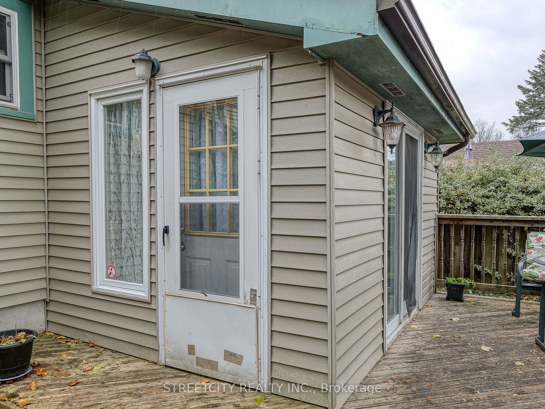 15 Southgate St Property Photo 40