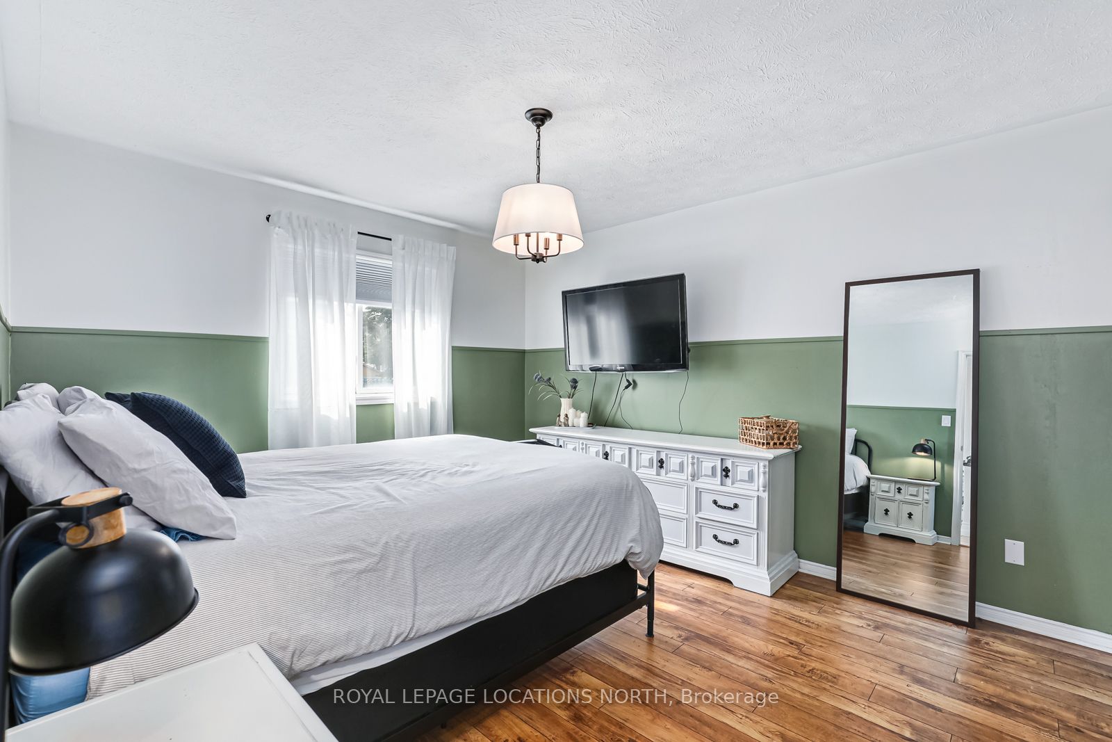 155 Albert Street Property Photo 17