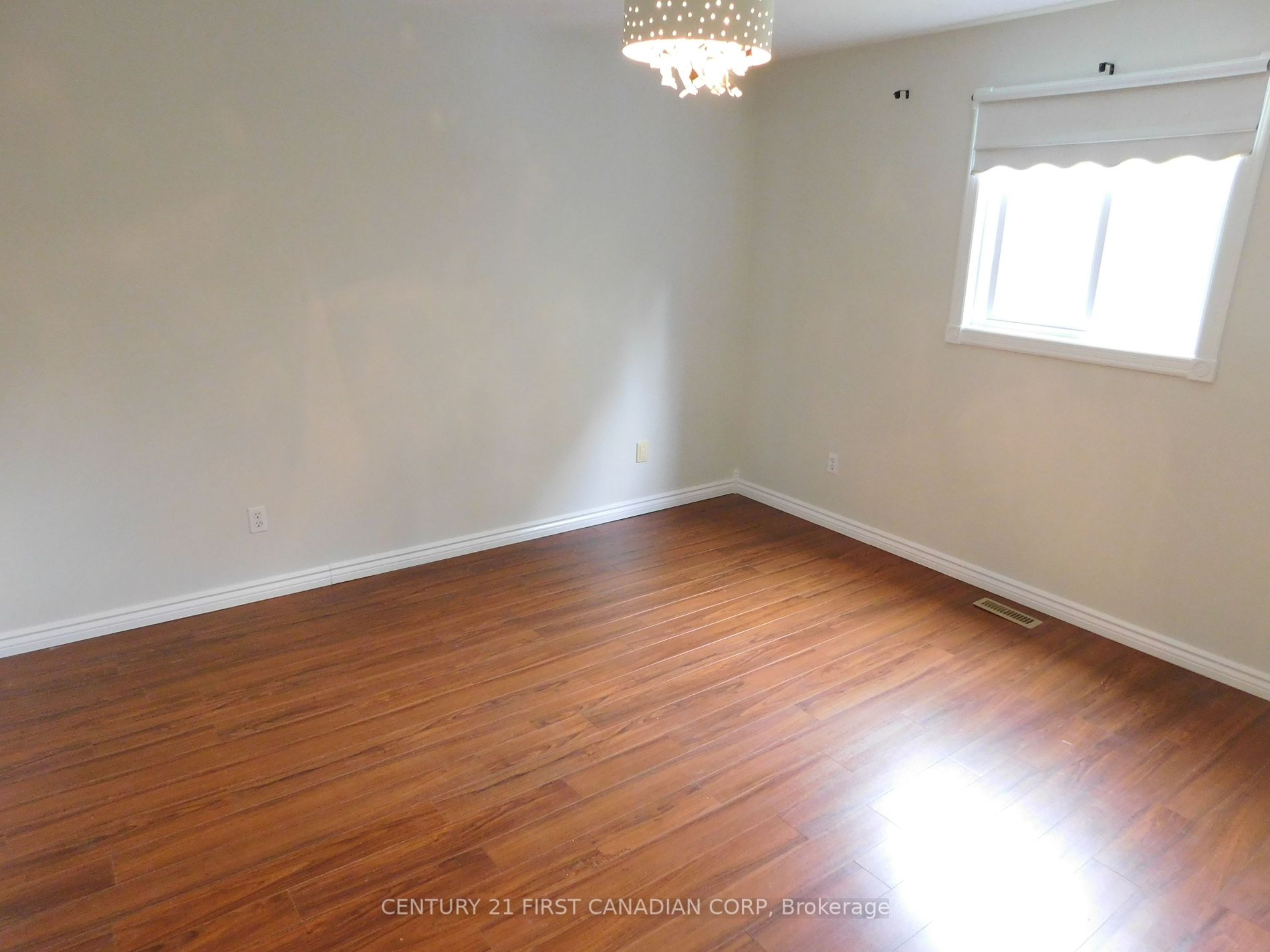 792 Nixon Ave Property Photo 5