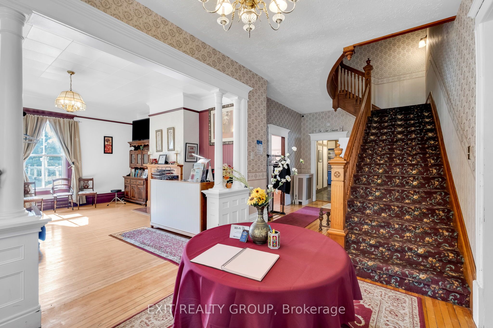 29 Bursthall Street Property Photo 5
