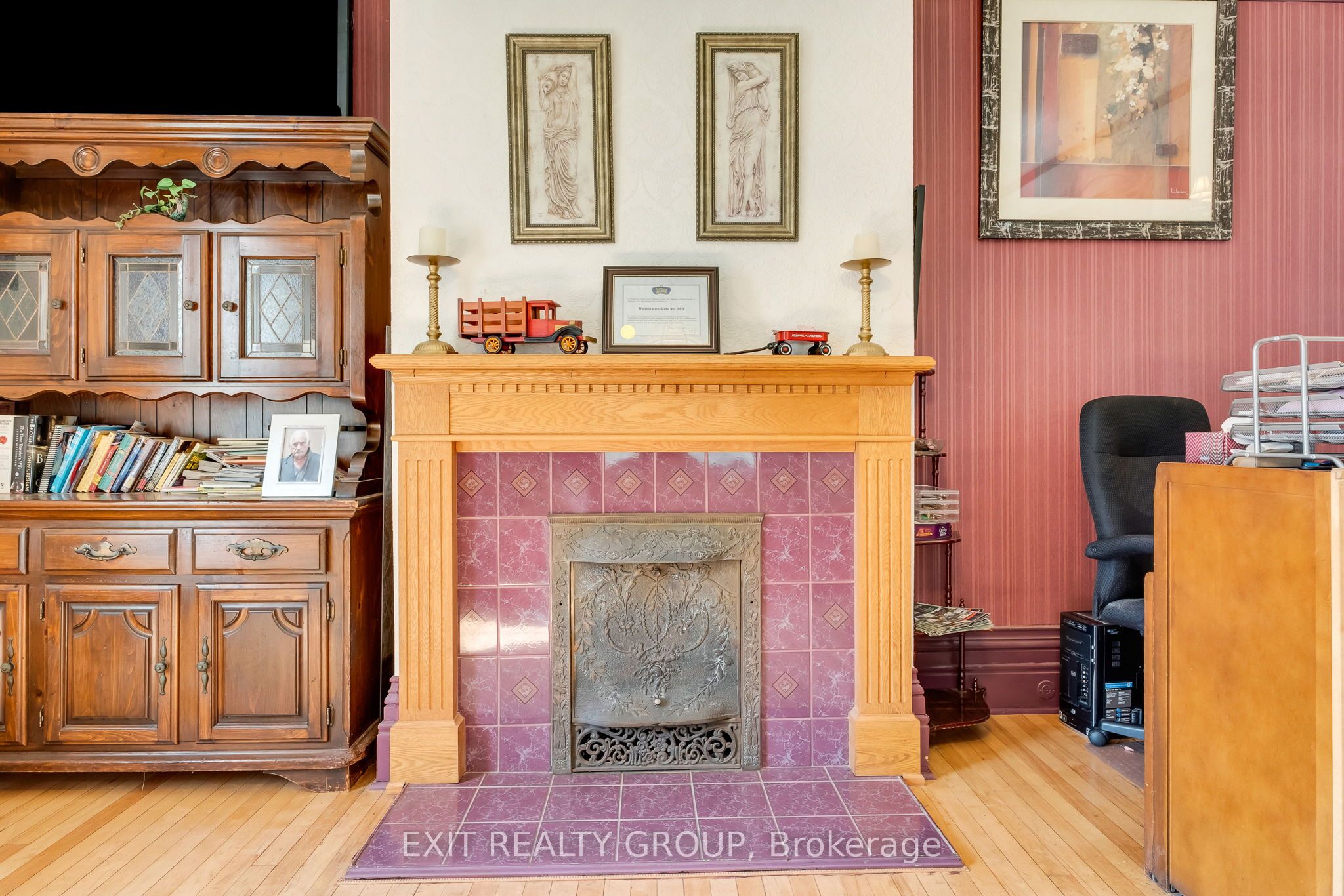 29 Bursthall Street Property Photo 8