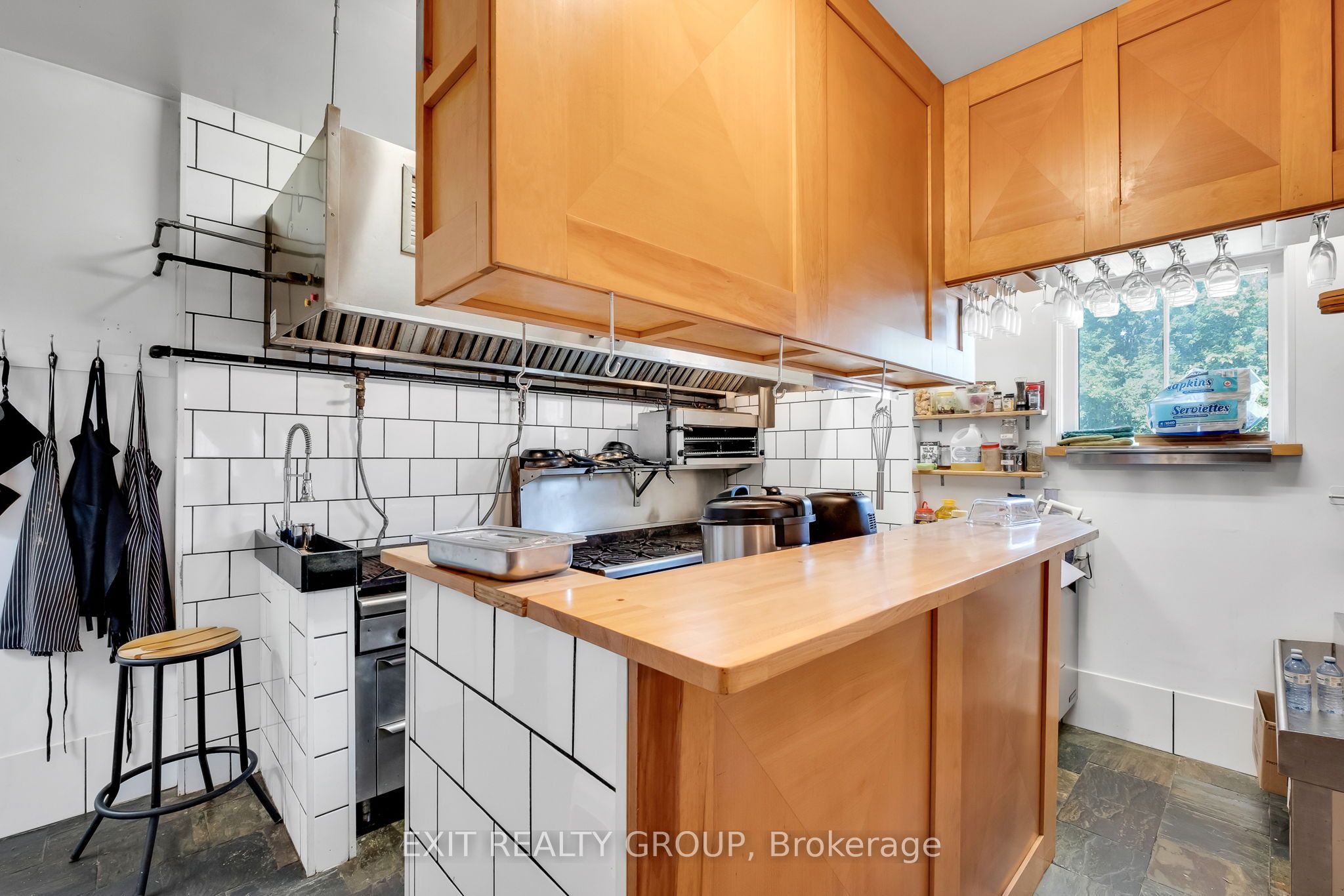 29 Bursthall Street Property Photo 12