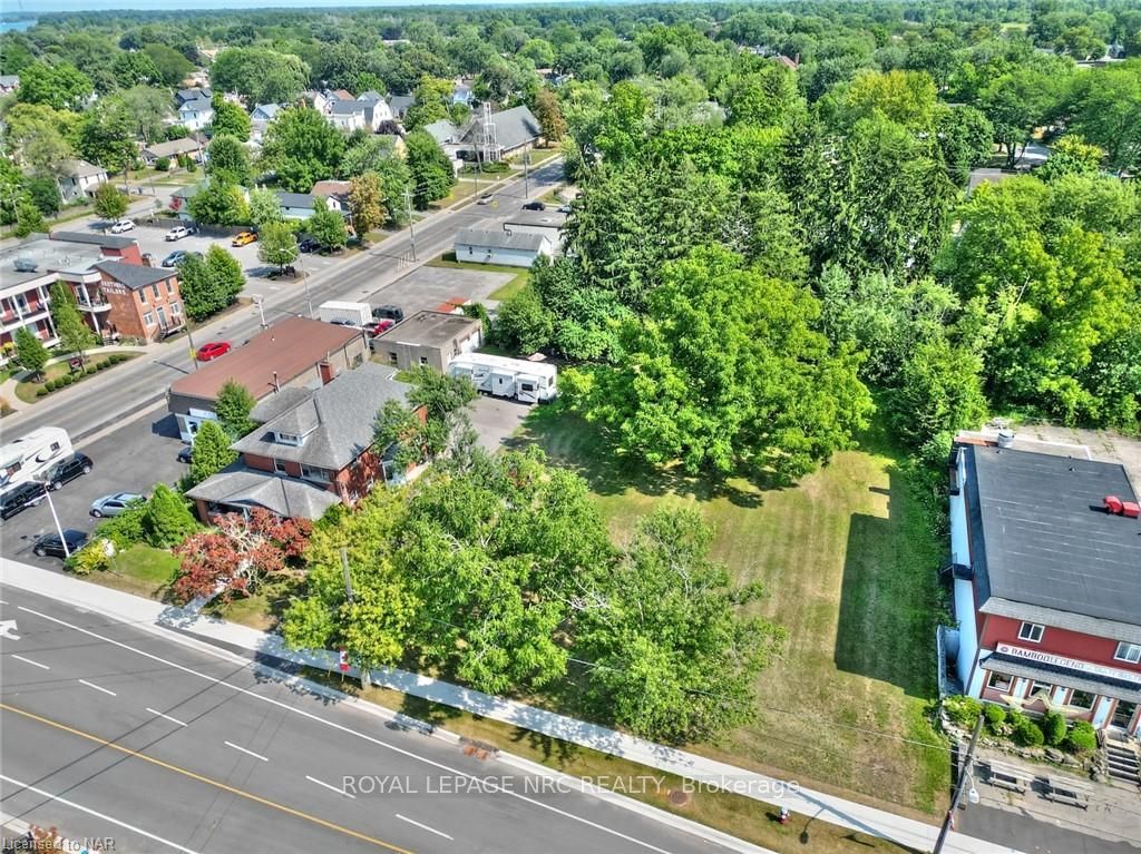 3758 Main Street Property Photo 31