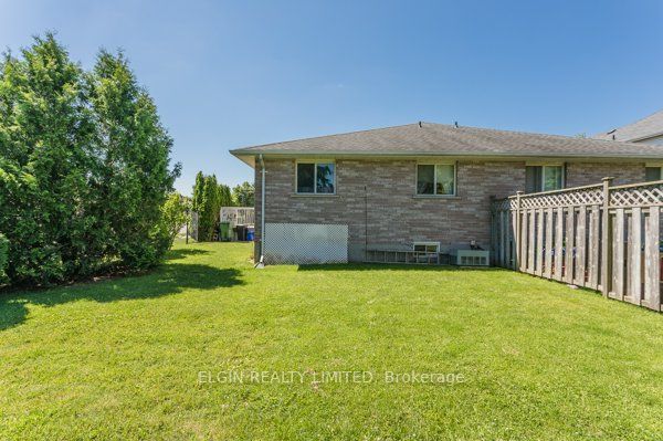 41 Axford Pkwy N Property Photo 18