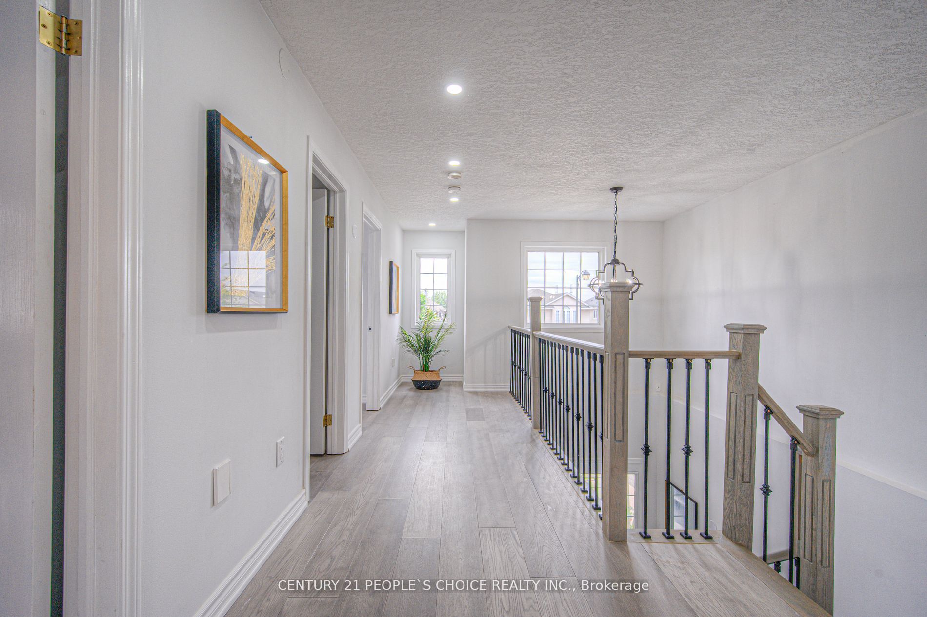 843 Brandenburg Blvd Property Photo 2