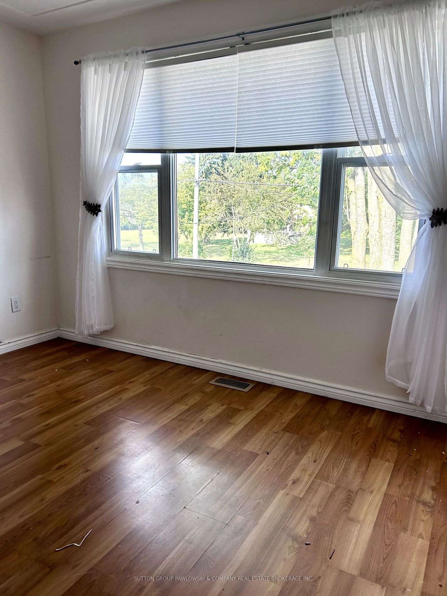 1473 Mclarenwood Terr Property Photo 7
