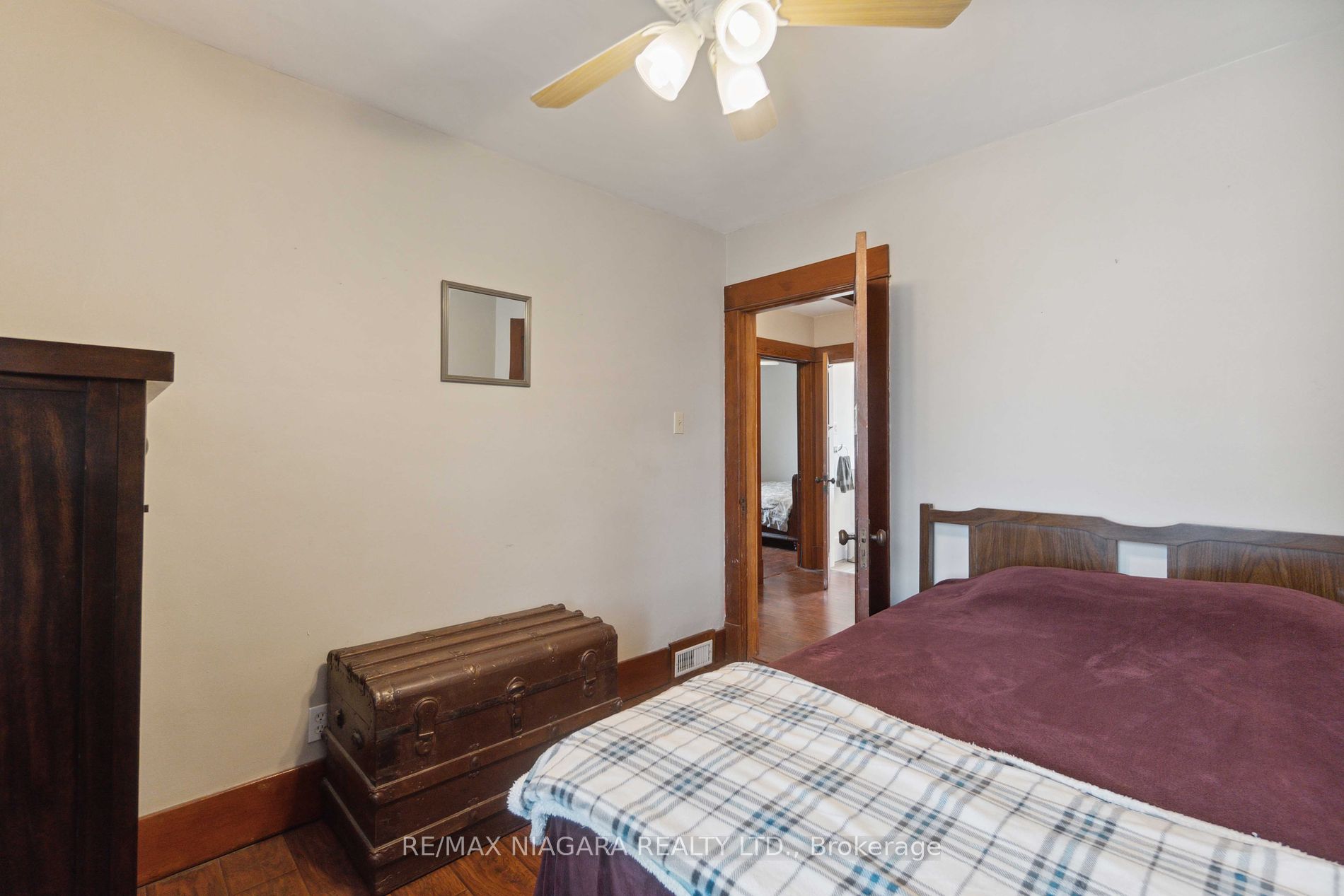 100 Elgin St Property Photo 20