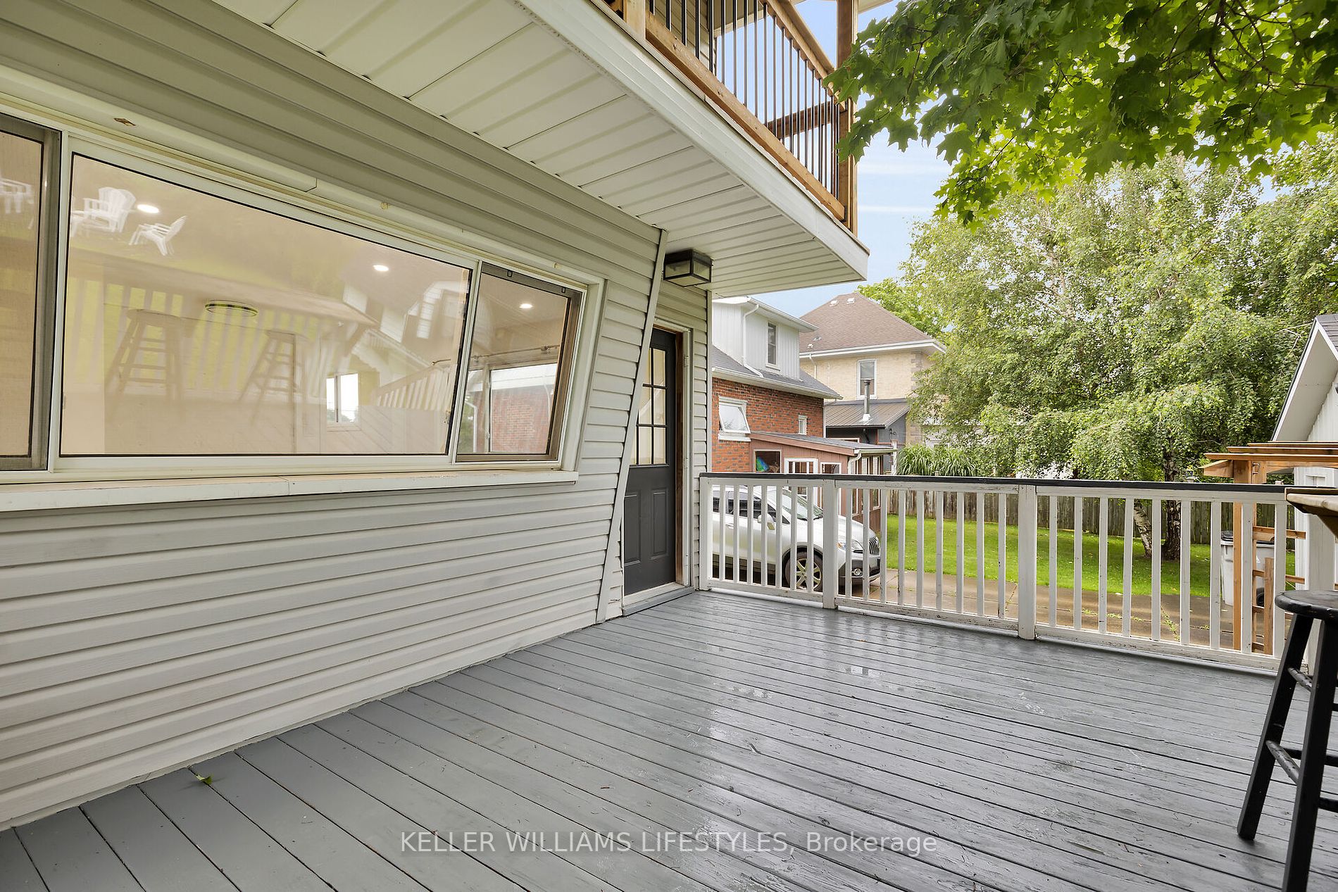 95 John St E Property Photo 17