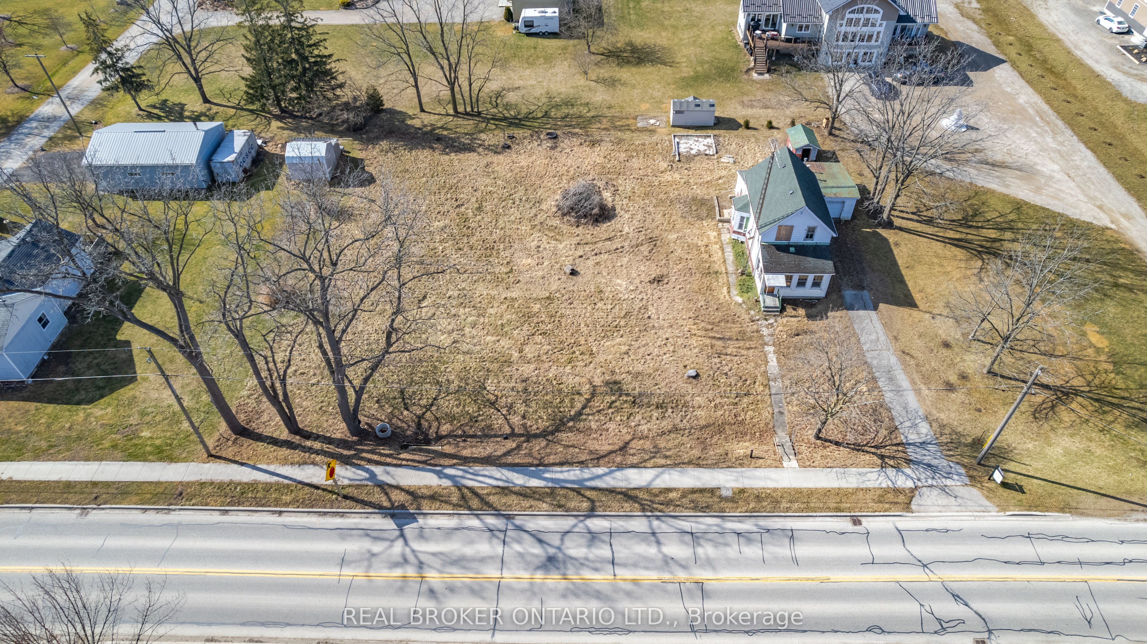 9613 Currie Road Property Photo 29