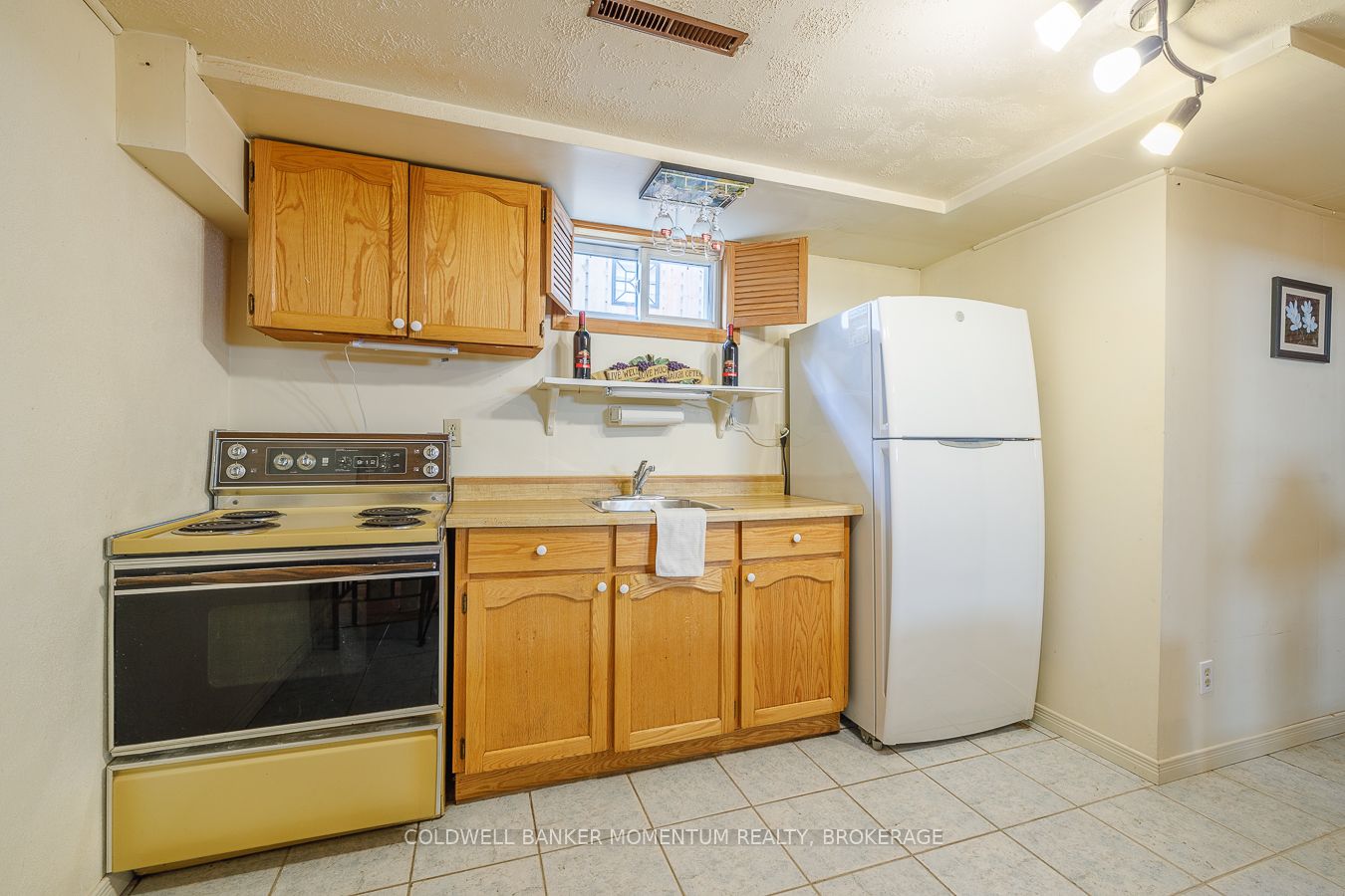 12 1/2 Beachaven Drive Property Photo 23