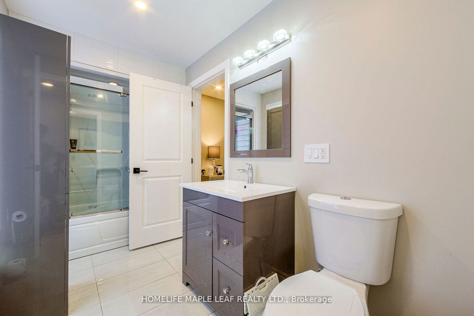 7667 Old Highway 2 Property Photo 27