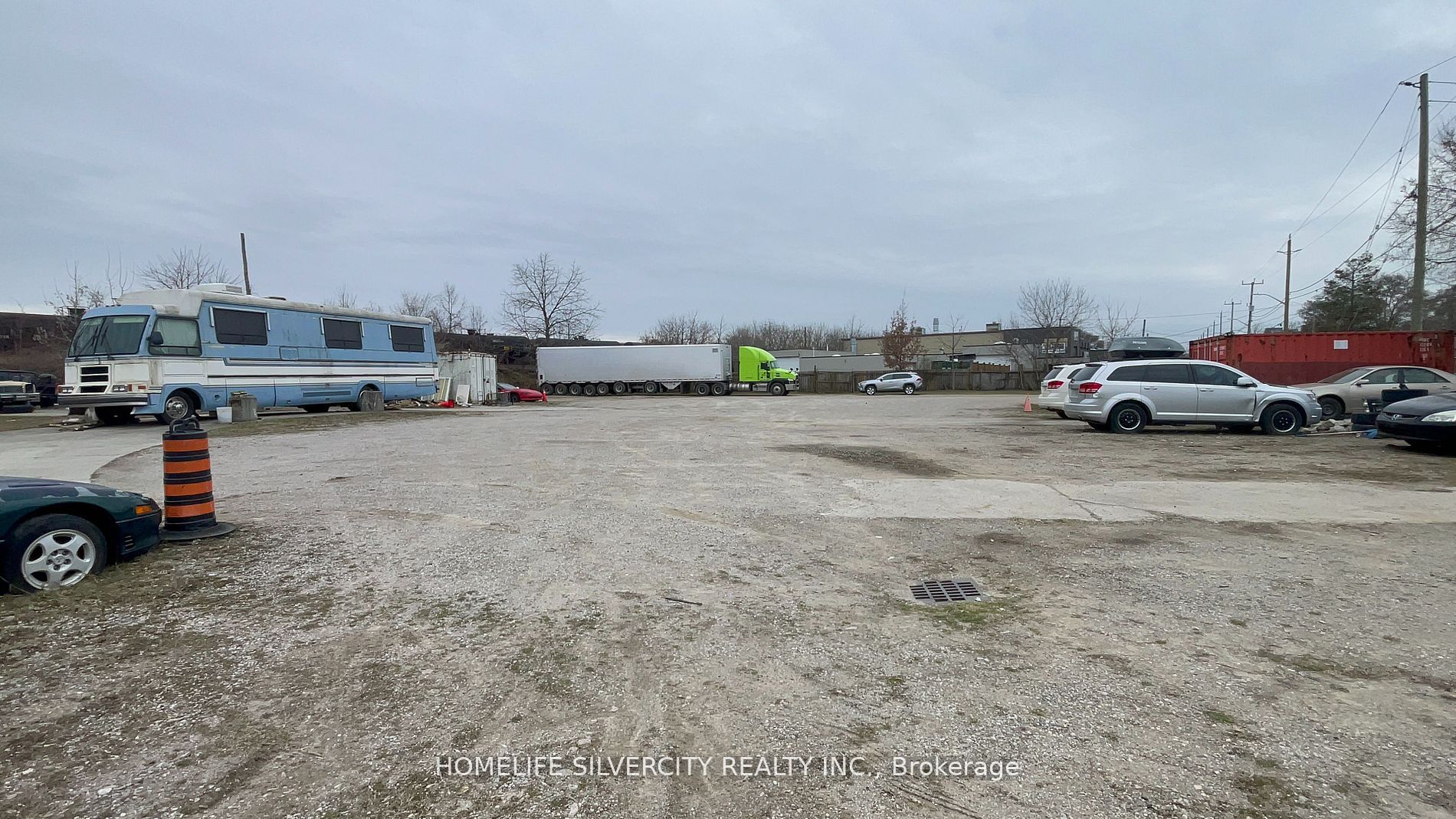 1161 Brydges Street Property Photo 4