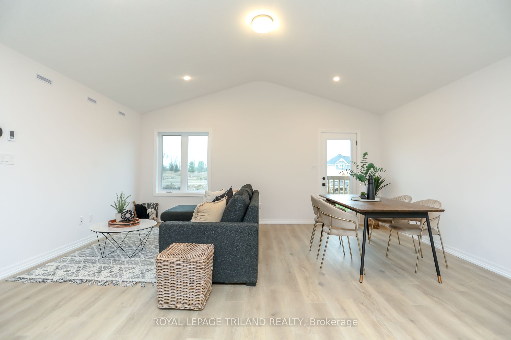 10 Silverleaf Path Property Photo 10