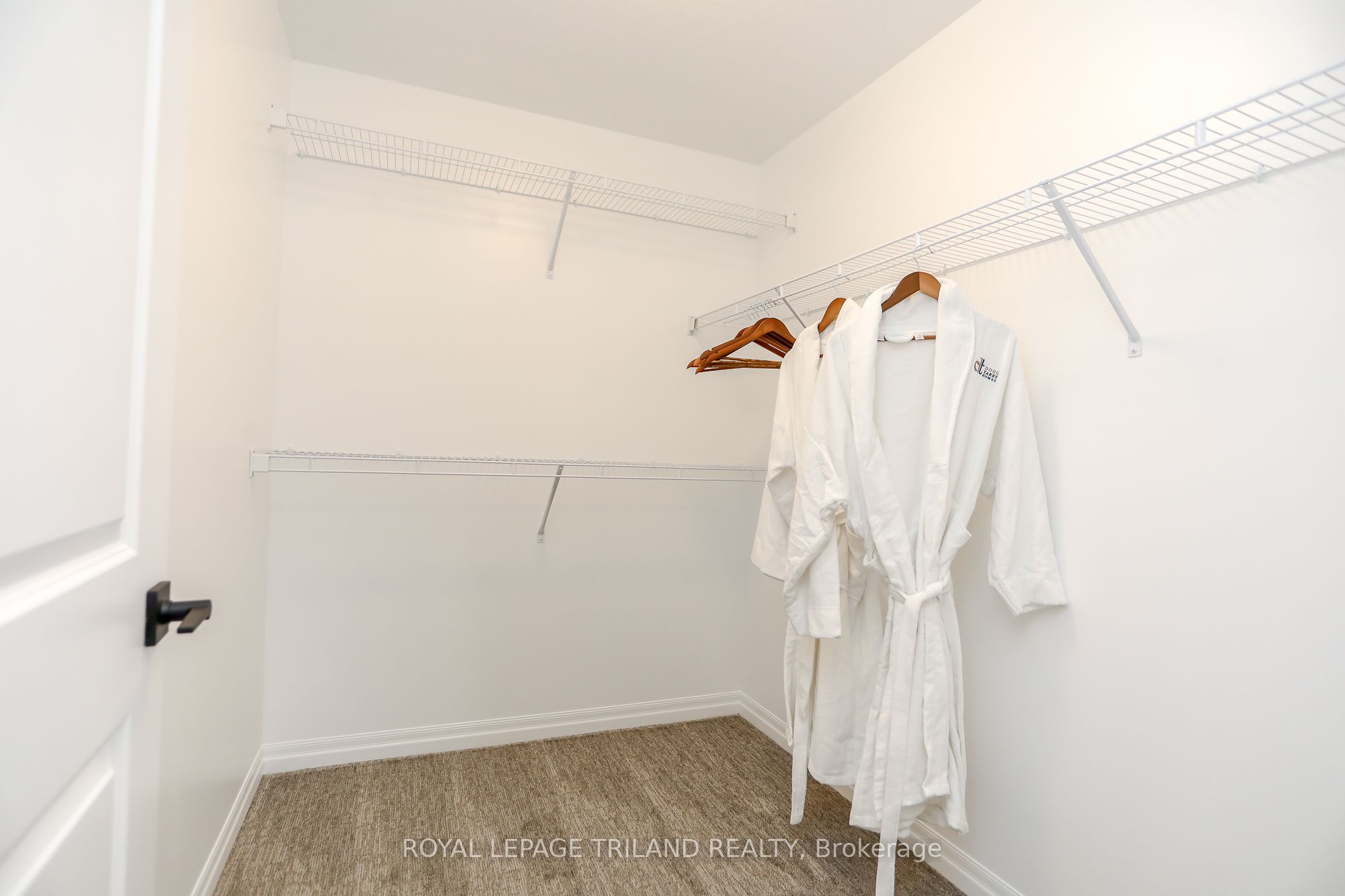 10 Silverleaf Path Property Photo 14