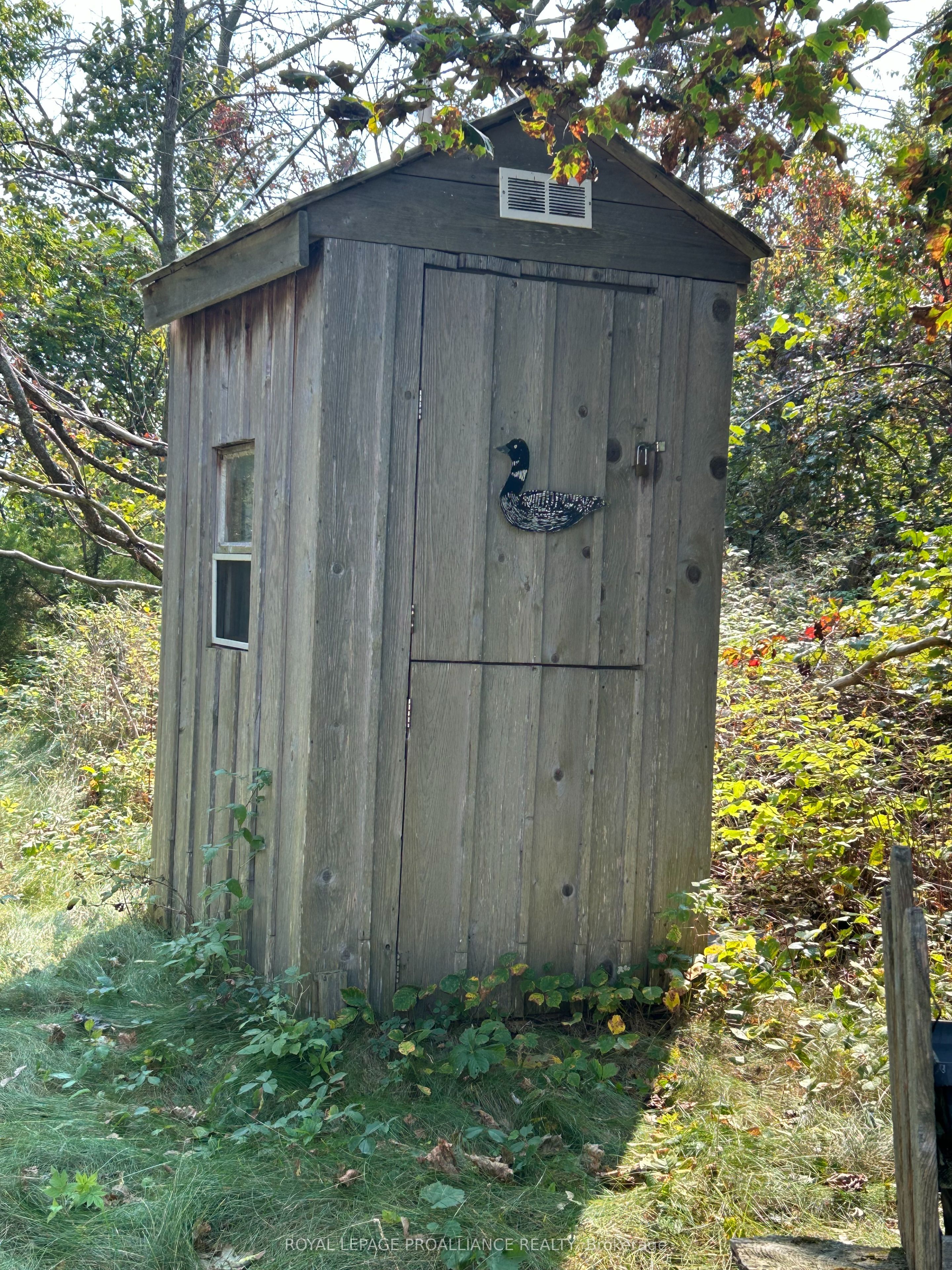 #4 - 90 Mccracken Landing Road Property Photo 8