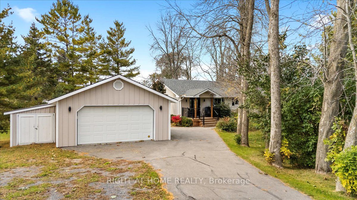 153 Prinyers Cove Crescent Property Photo 2