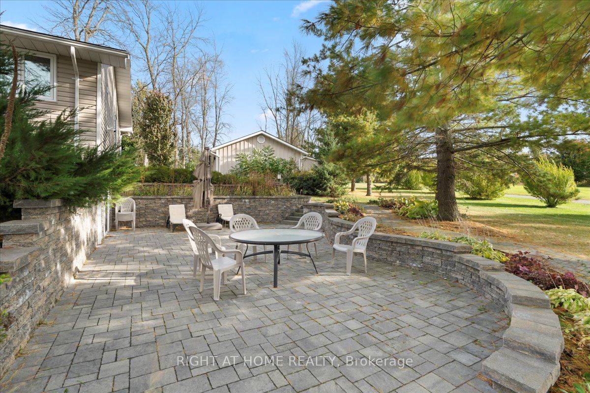 153 Prinyers Cove Crescent Property Photo 33