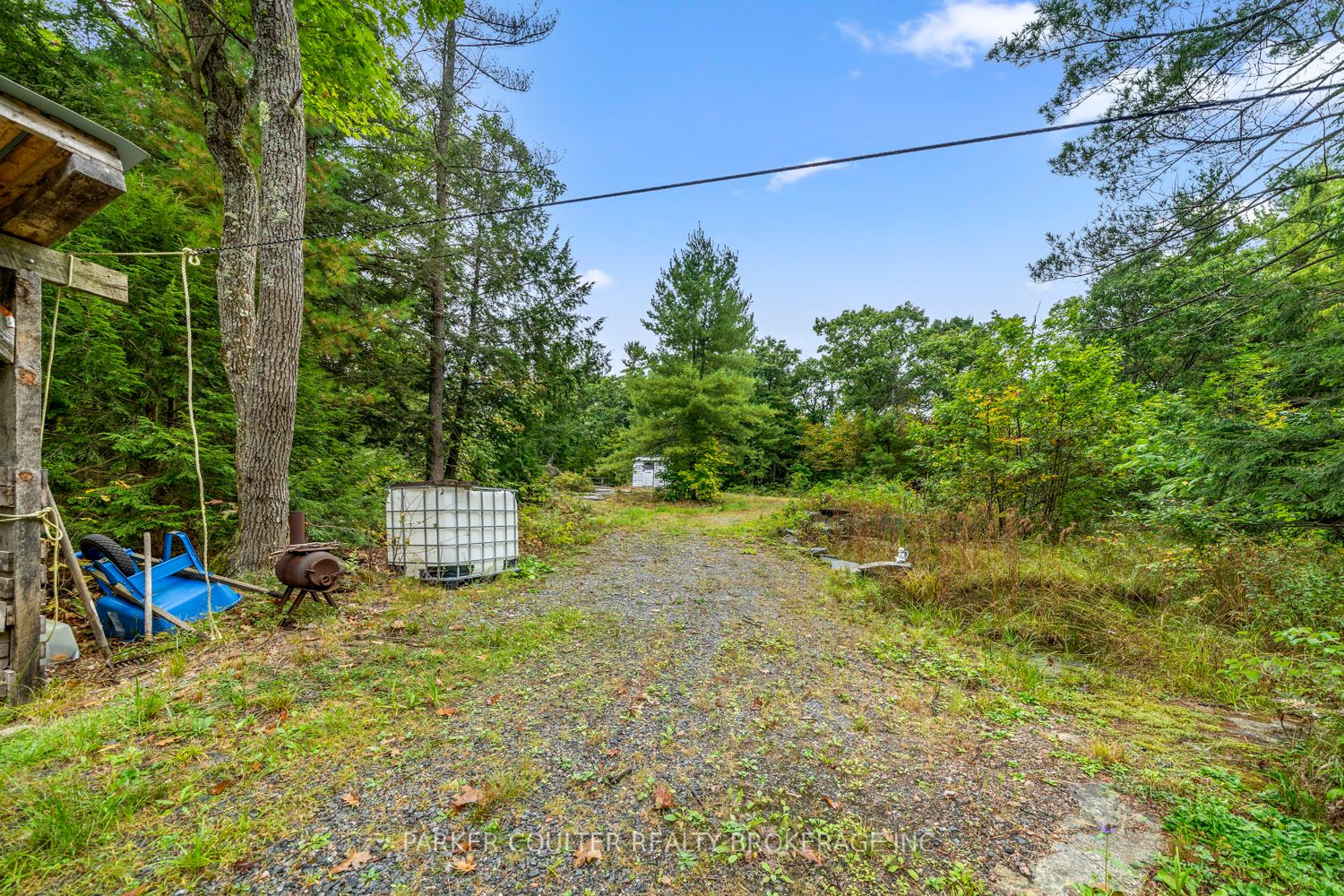 175 North Sandy Plains Road Property Photo 7