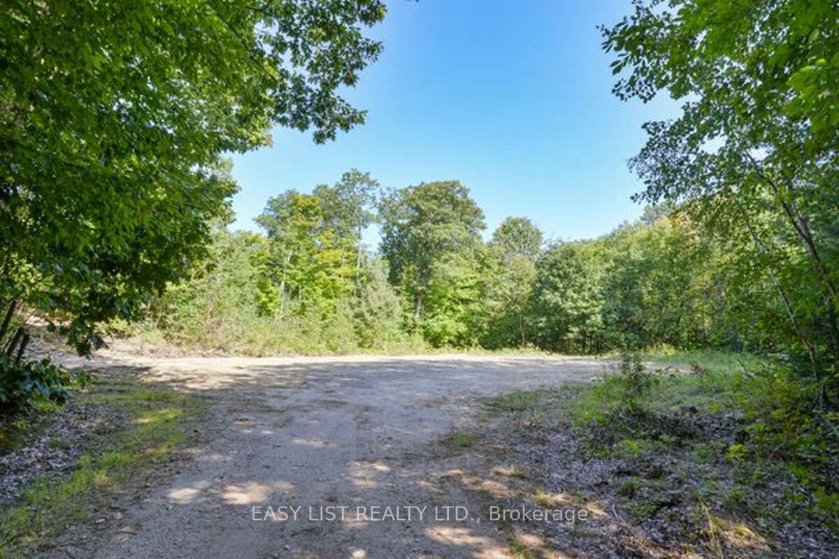 1651 North Portage Road Property Photo 3