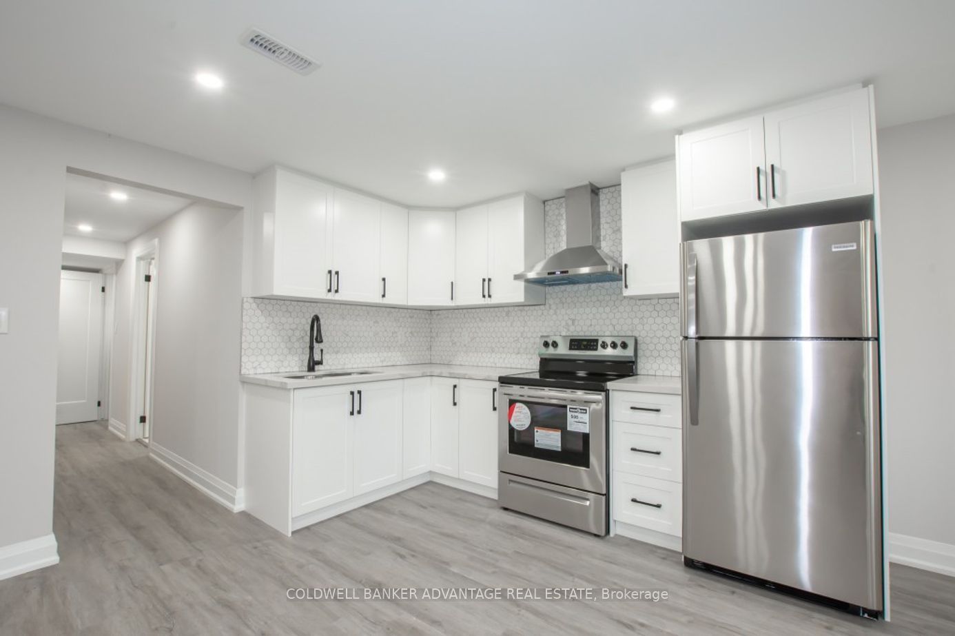 168 Windsor St Property Photo 22