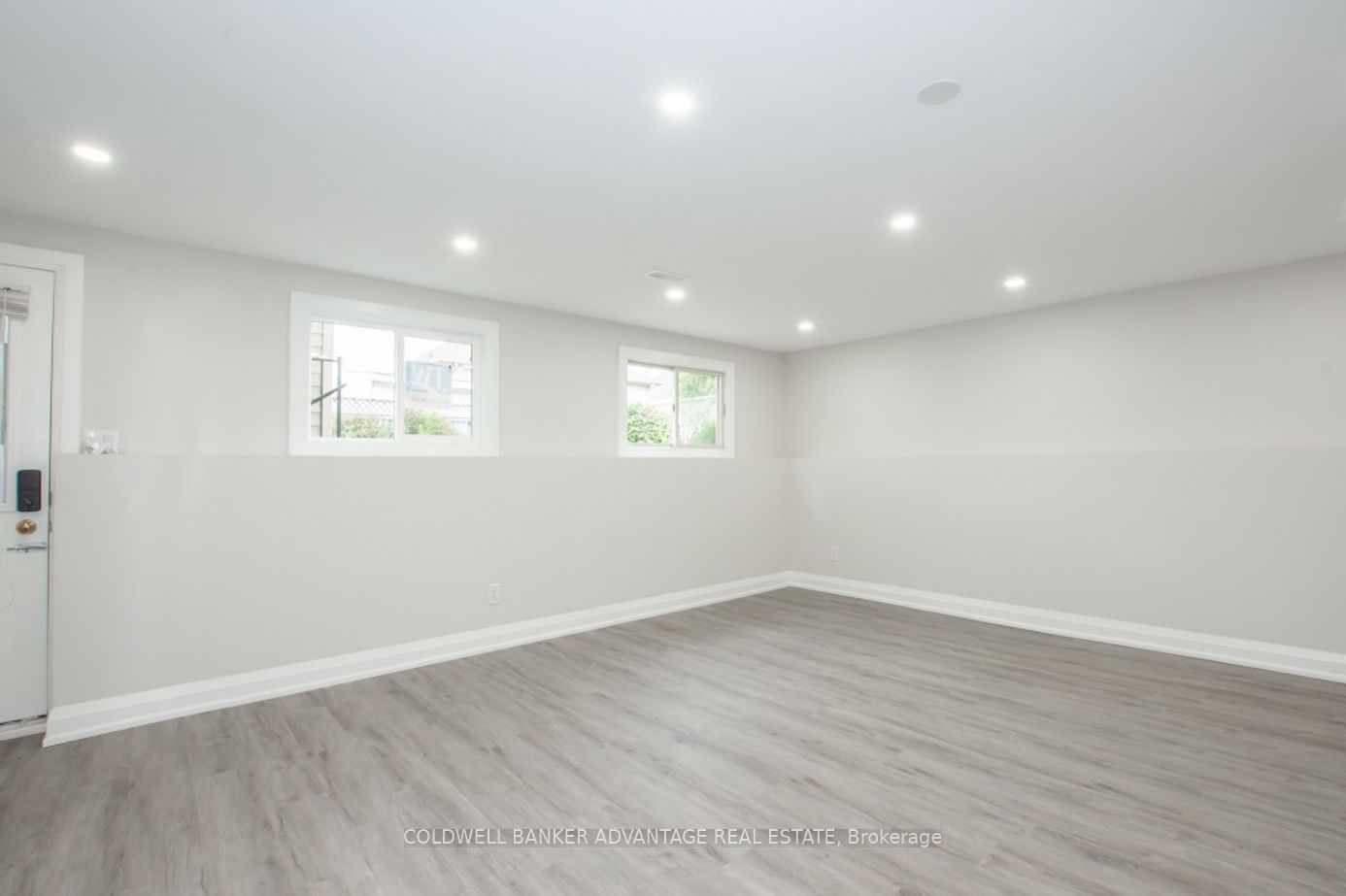 168 Windsor St Property Photo 25