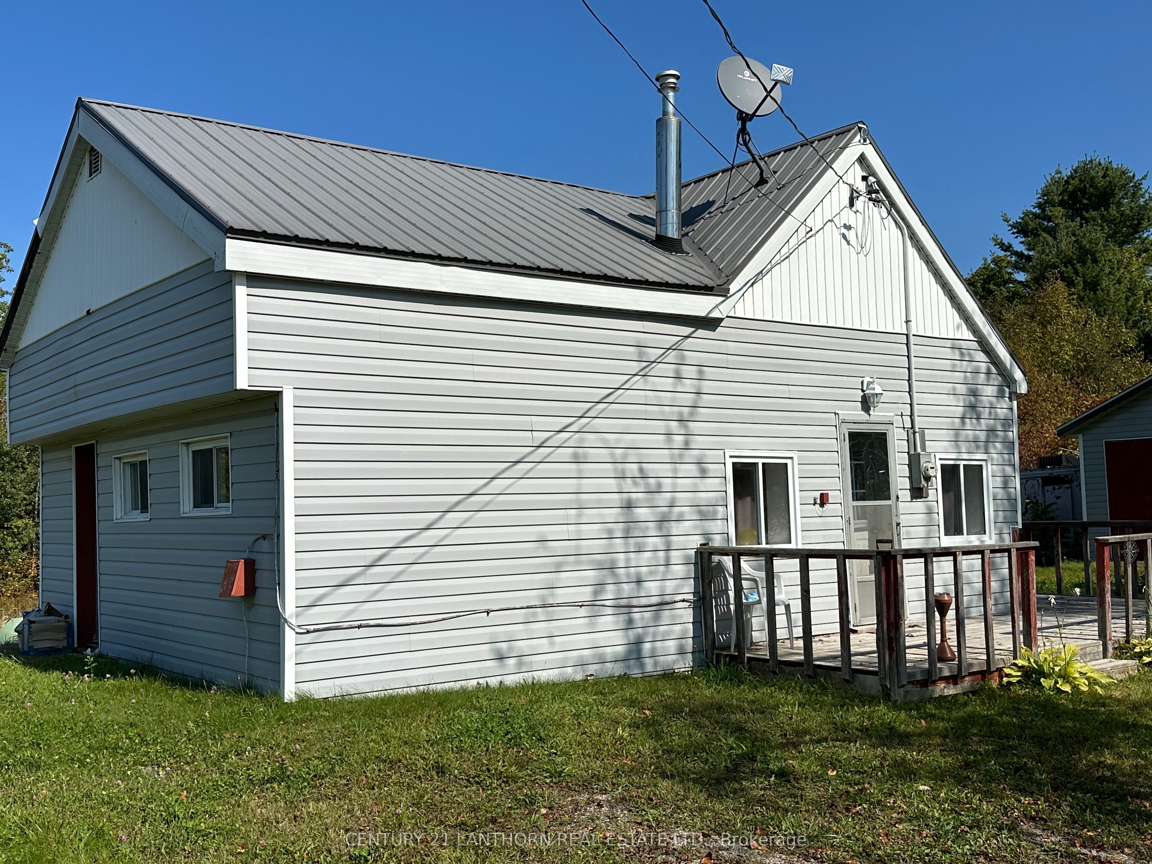 2239 Weslemkoon Lake Road Property Photo 2