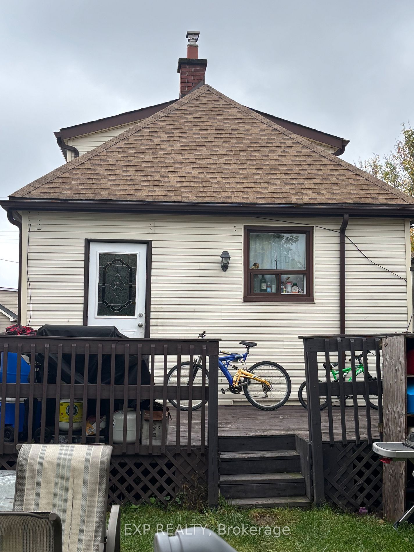 46 Delena Ave S Property Photo 13