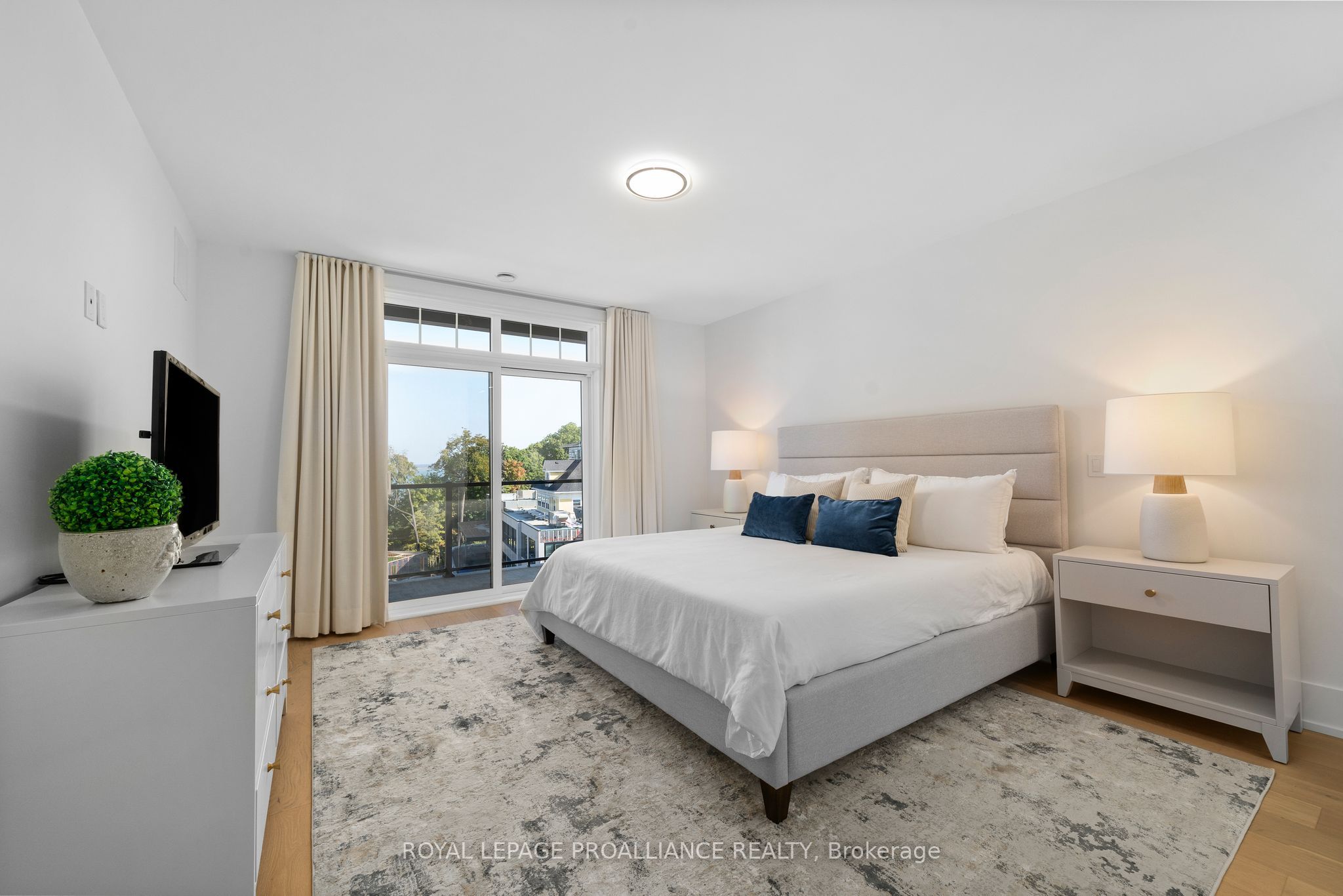 #409 - 17 Cleave Avenue Property Photo 22