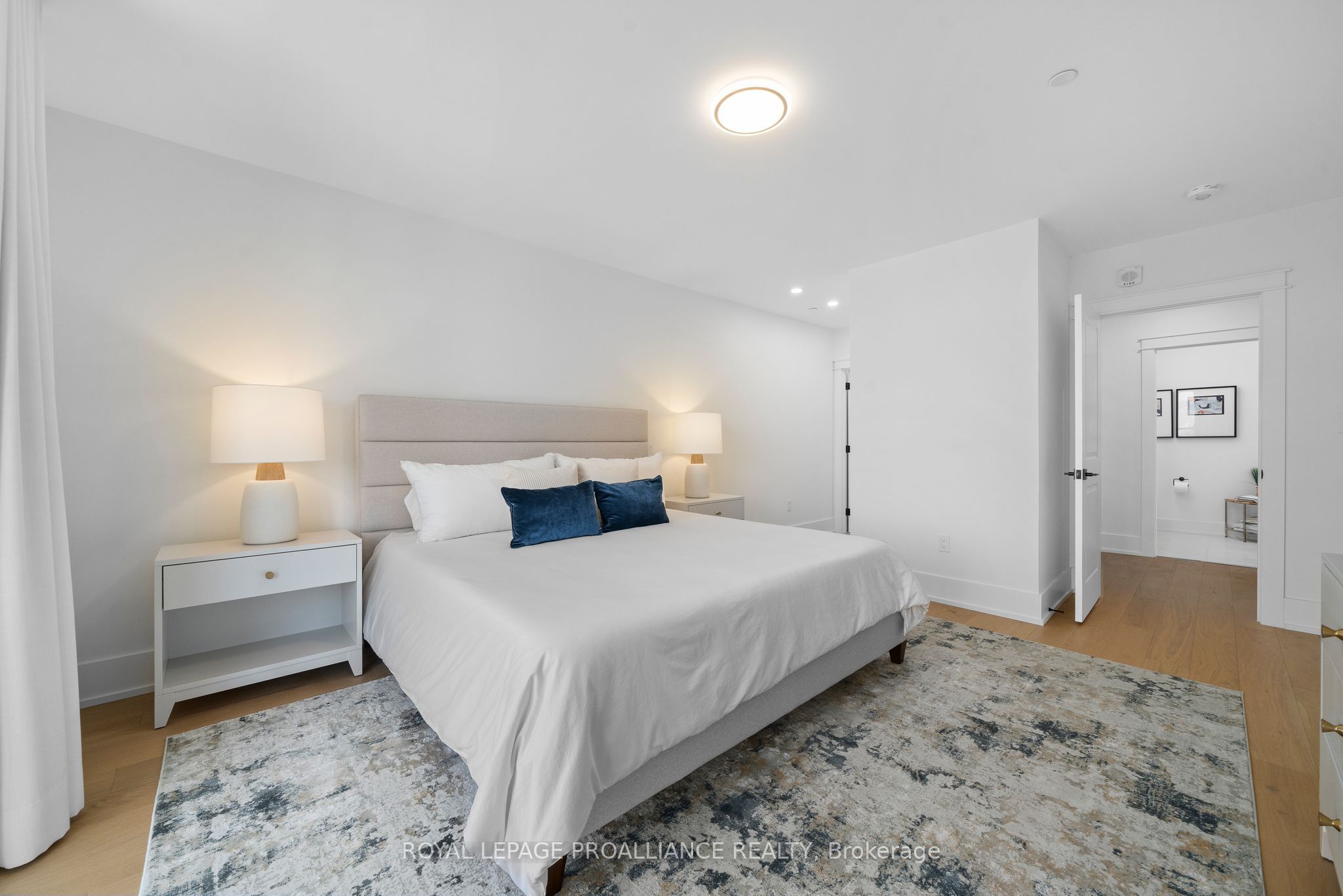 #409 - 17 Cleave Avenue Property Photo 24