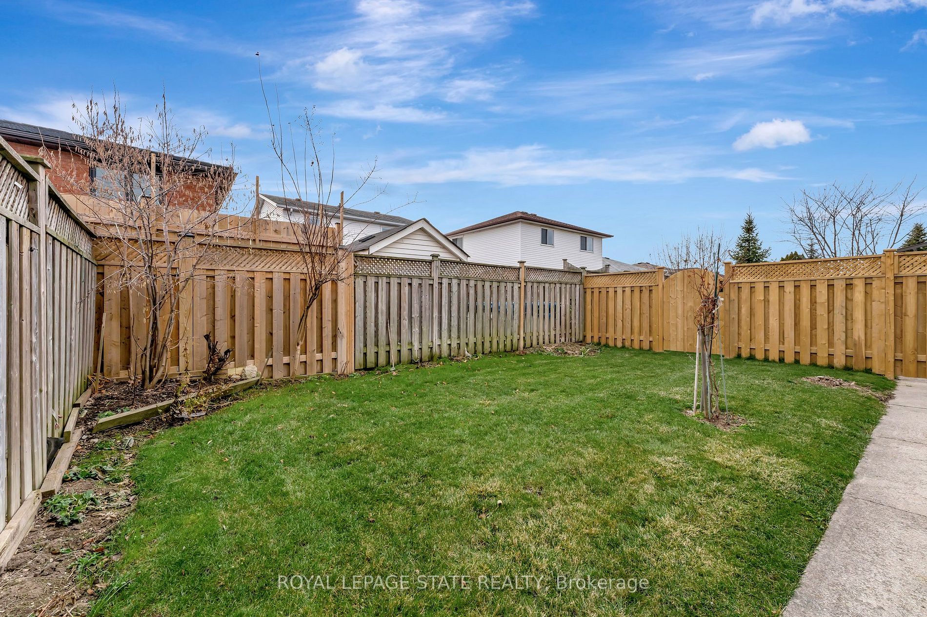 144 Ravenbury Dr Property Photo 13